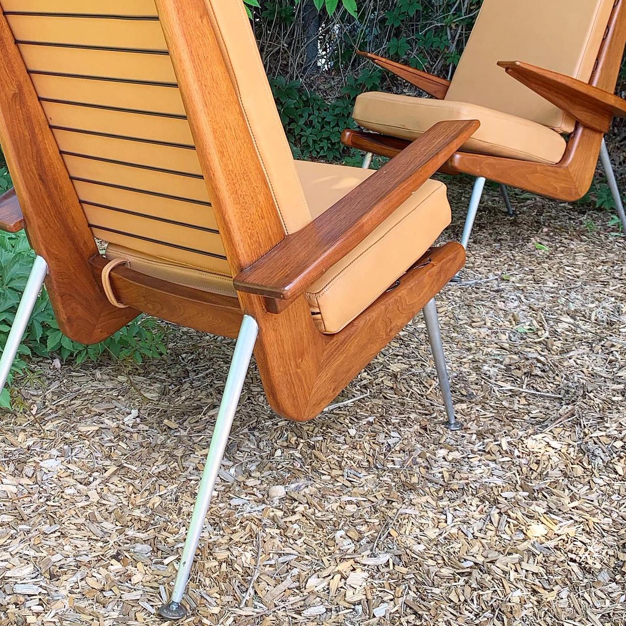Pair of Boomerang Sculptural Tall Back Danish or Italian Arm Lounge Chairs In Good Condition For Sale In Salt Lake City, UT