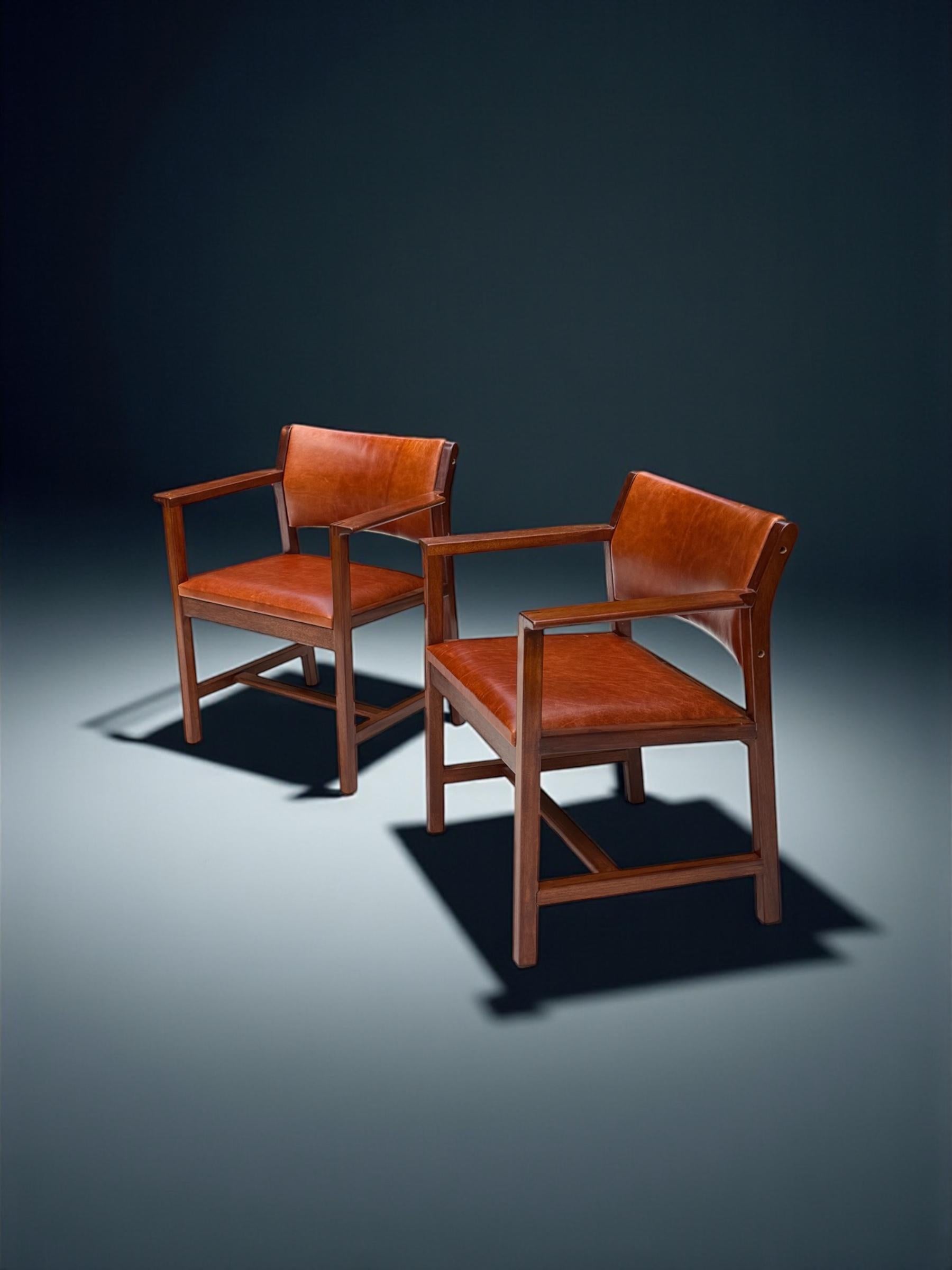 Danish Pair of Borge Mogensen Model BM73 Armchairs in Teak and Leather, Denmark 1960's For Sale