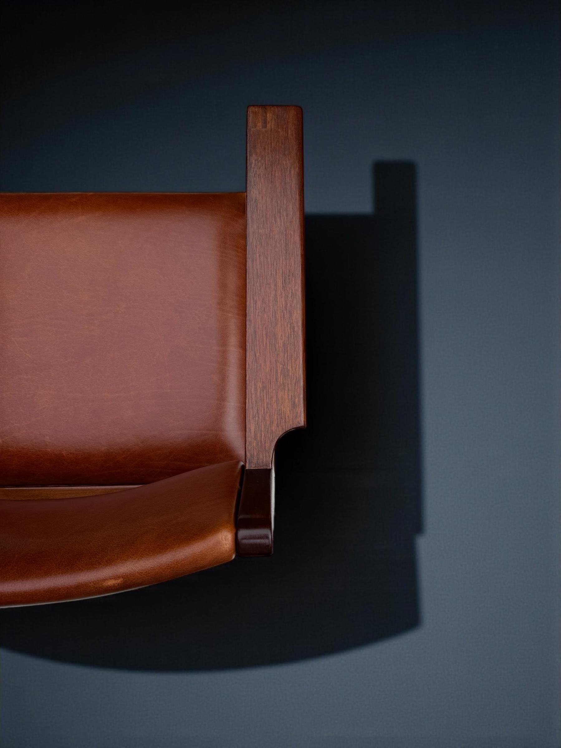 Hand-Crafted Pair of Borge Mogensen Model BM73 Armchairs in Teak and Leather, Denmark 1960's For Sale