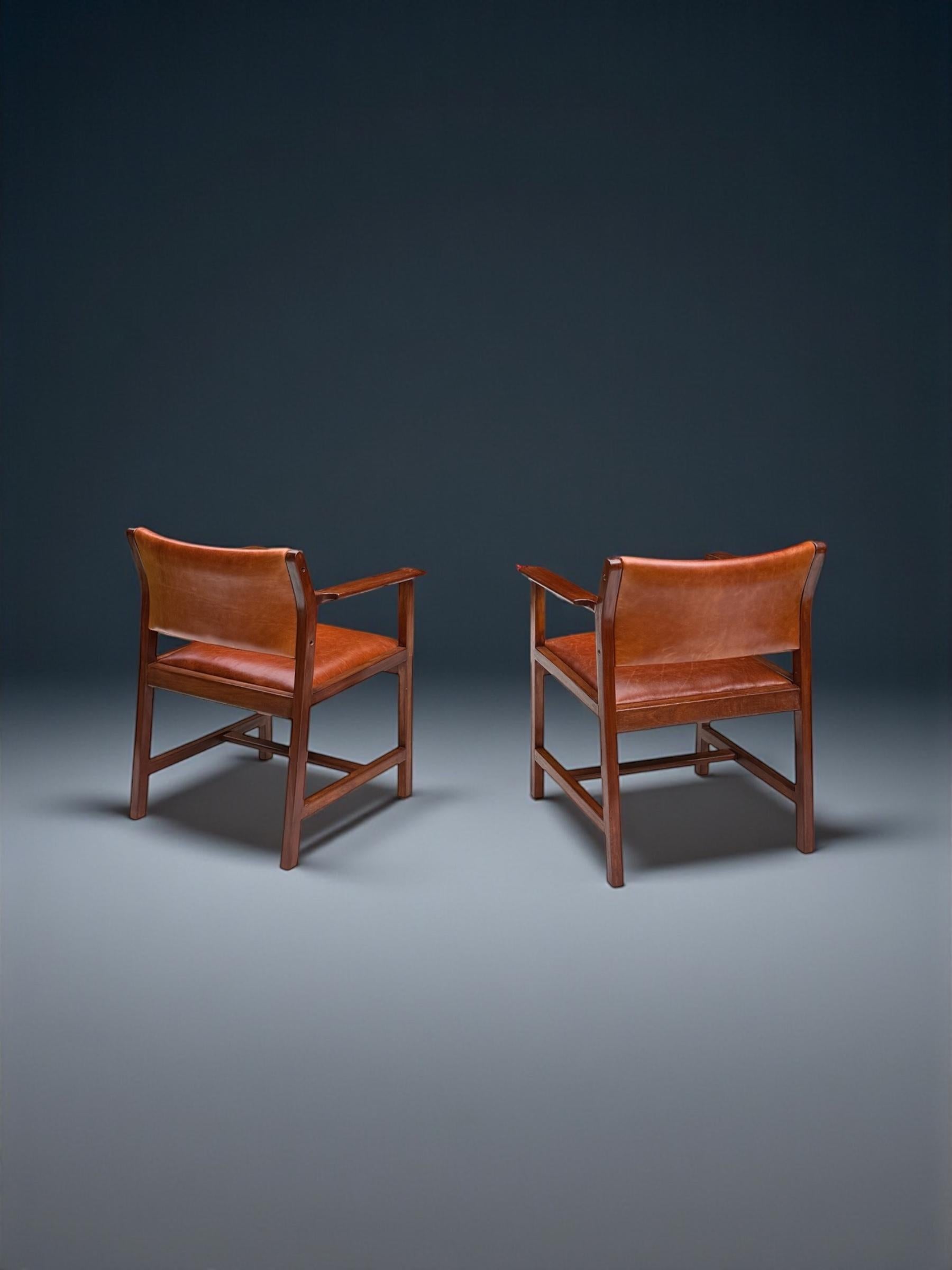 Pair of Borge Mogensen Model BM73 Armchairs in Teak and Leather, Denmark 1960's For Sale 1