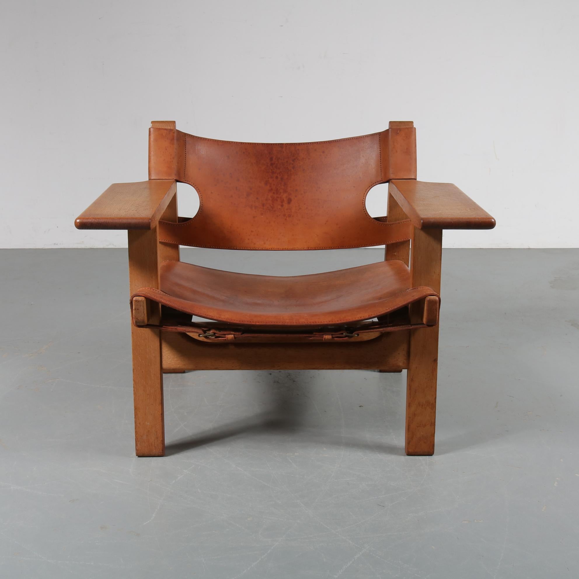 Pair of Borge Mogensen Spanish Chairs for Fredericia, Denmark, 1950 4