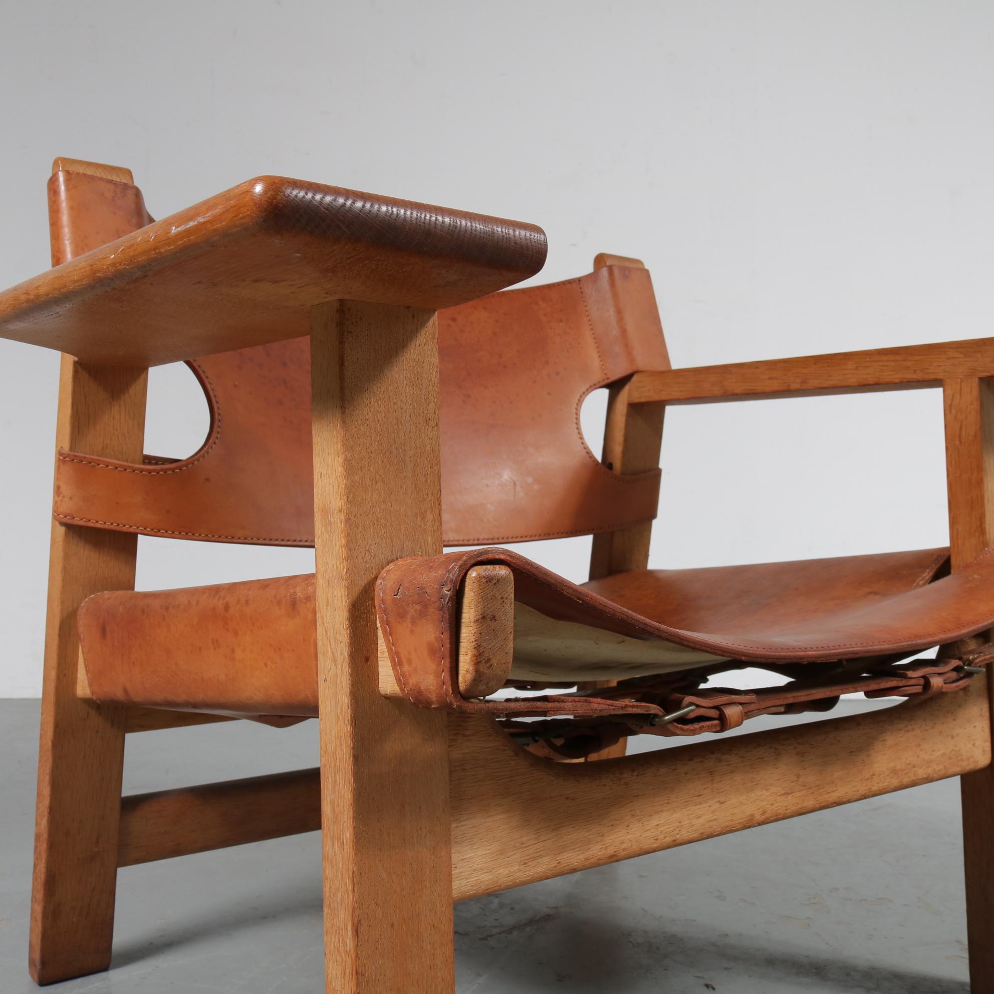 Pair of Borge Mogensen Spanish Chairs for Fredericia, Denmark, 1950 9
