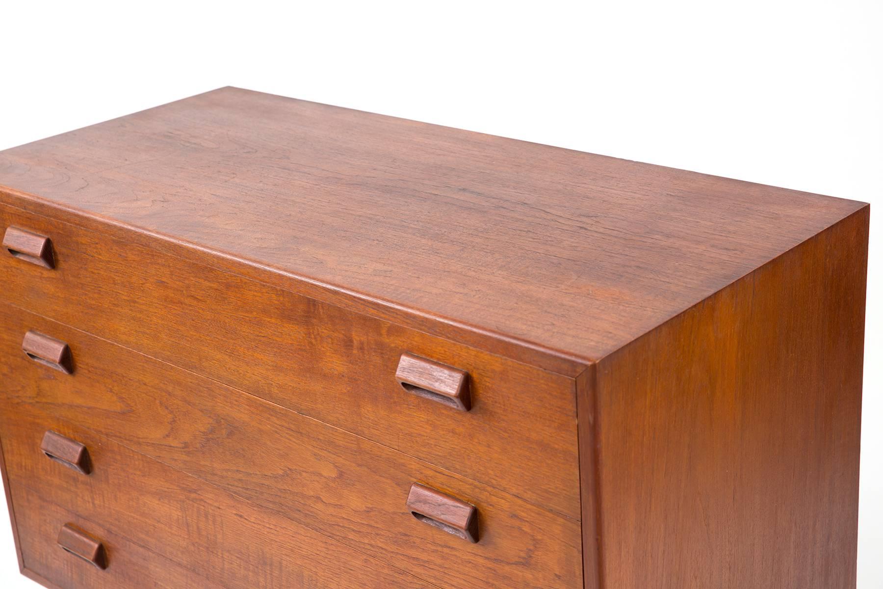Mid-20th Century Pair of Borge Mogensen Teak and Beech Chests