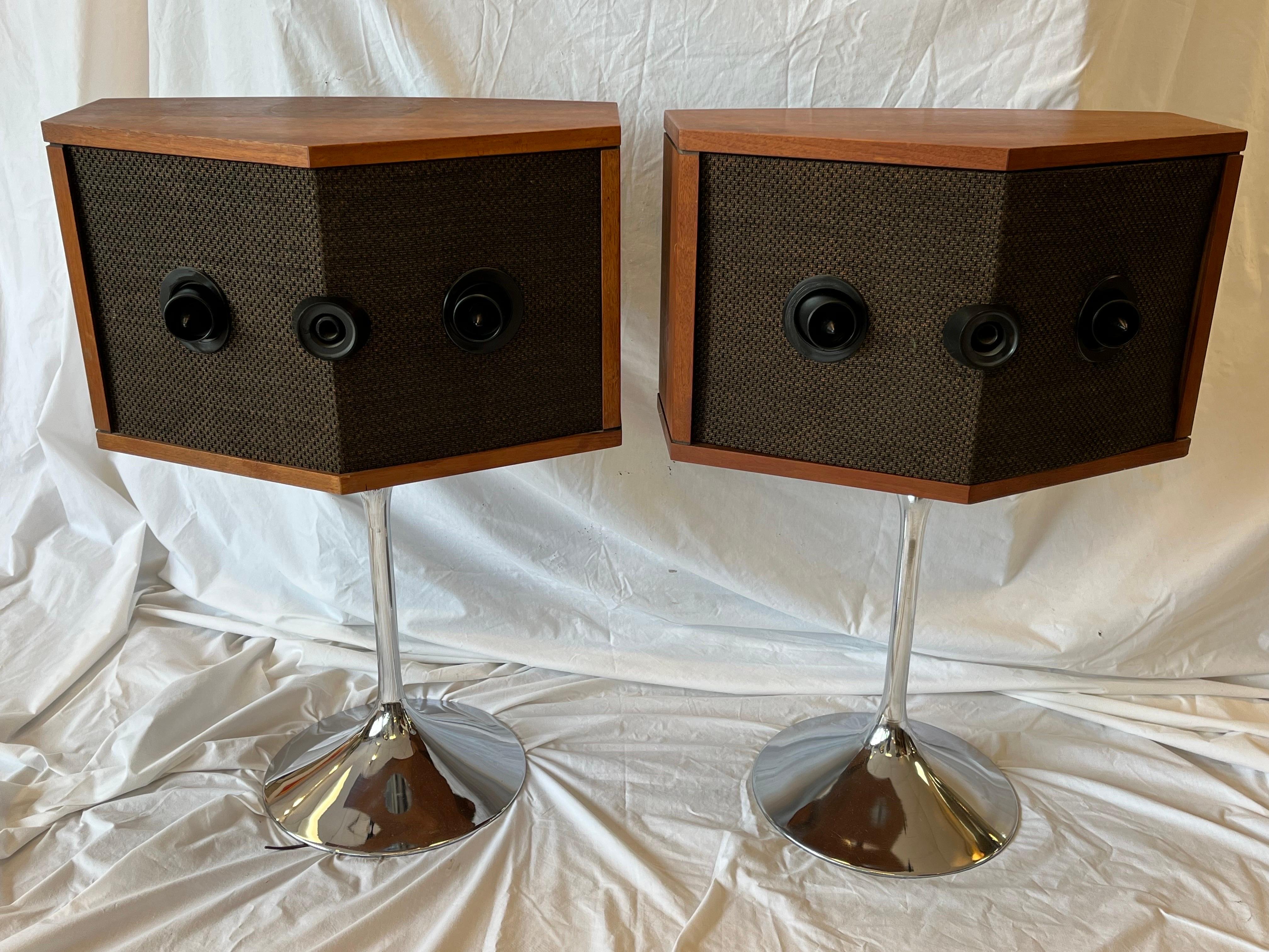 Pair of Bose 901 Chrome Tulip Base Speakers Reflecting and Direct Discontinued  4
