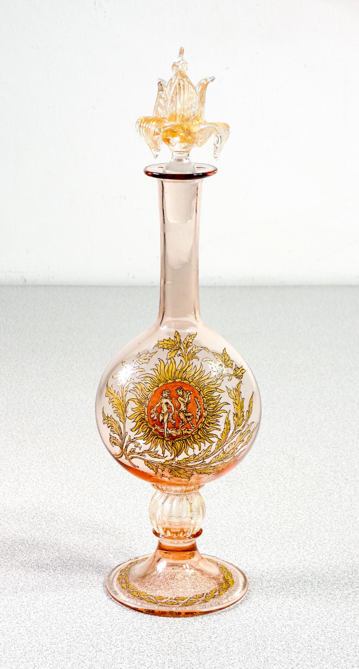 Paire de bouteilles en verre de Murano soufflé, début du 20e siècle en vente 3