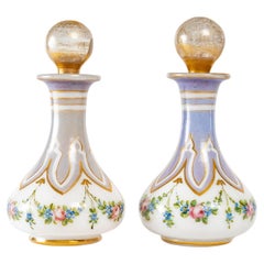 Paar Flaschen aus bemaltem und vergoldetem Opal, Napoleon III.-Periode