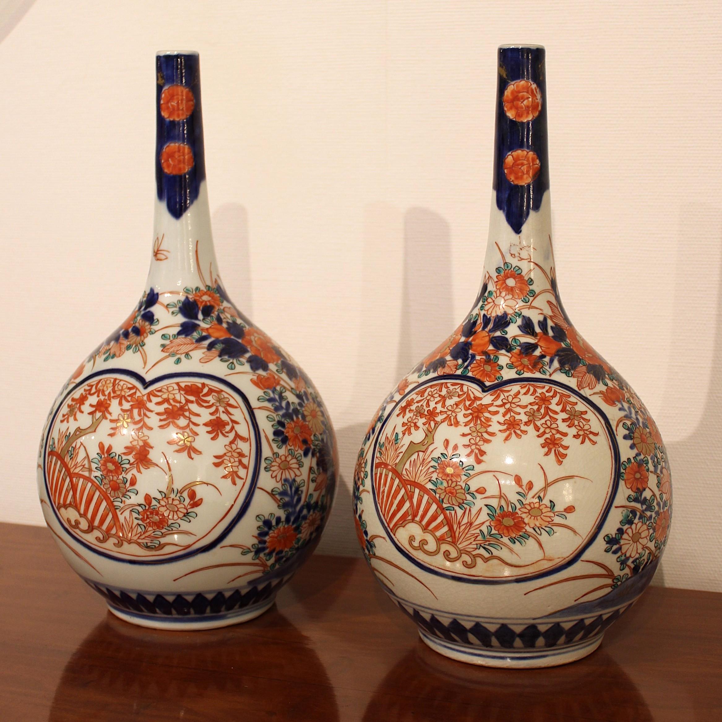XIXe siècle Pair of bottles vases from Japan en vente