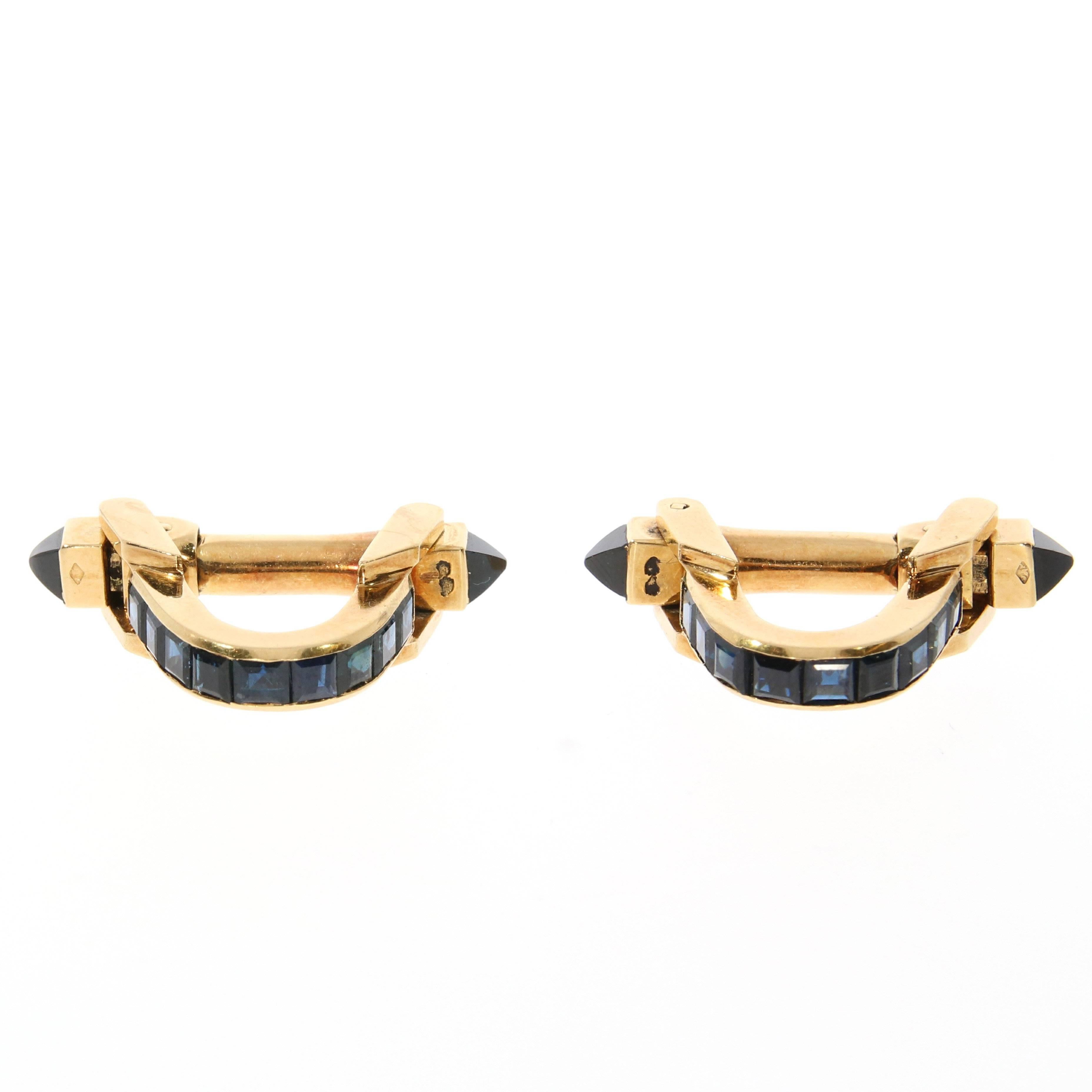 Pair of Boucheron Blue Sapphire and Yellow Gold Cufflinks, circa 1970 For Sale