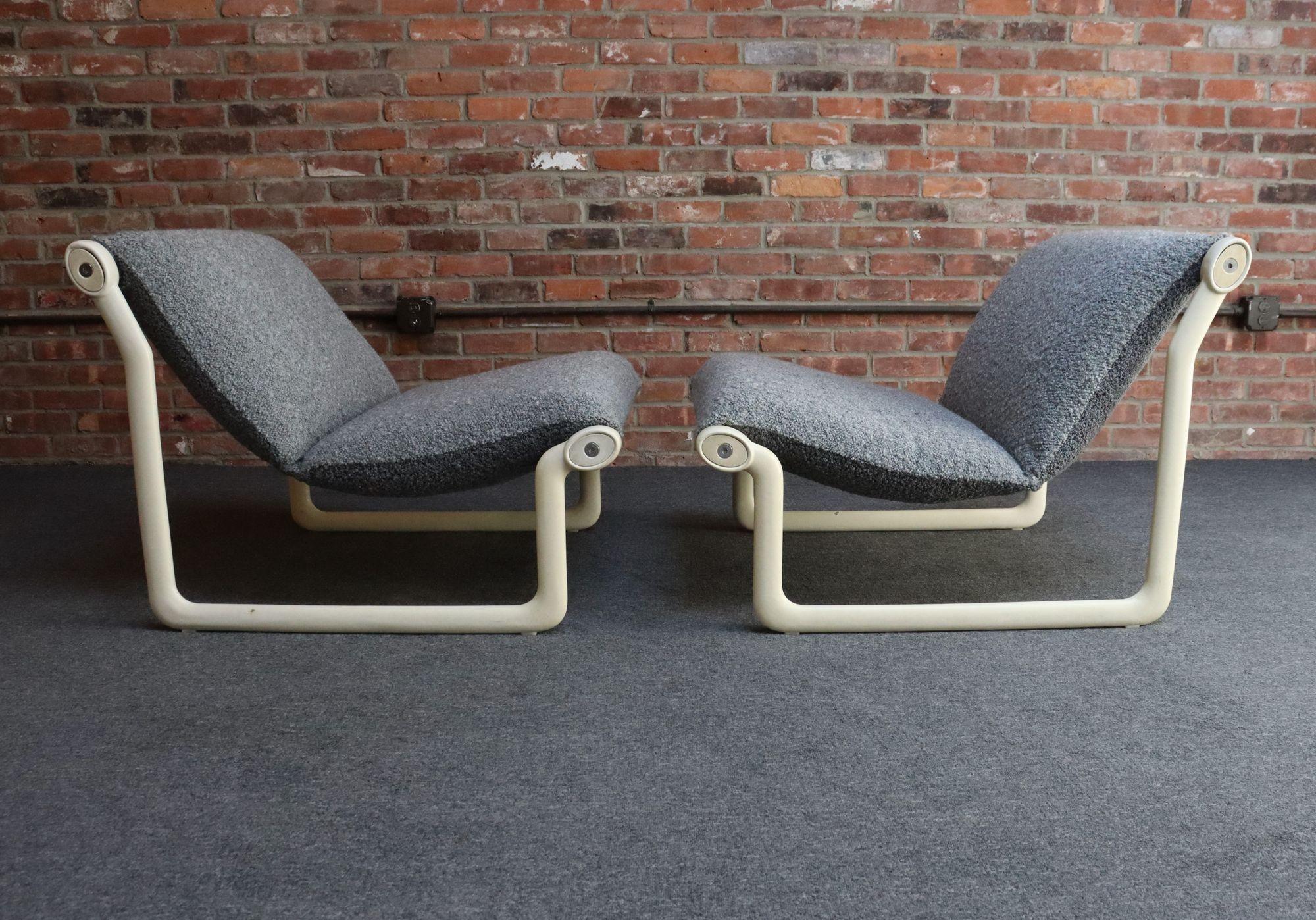 Acciaio Coppia di sedie Slipper in Bouclé di Bruce Hannah & Andrew Morrison per Knoll in vendita