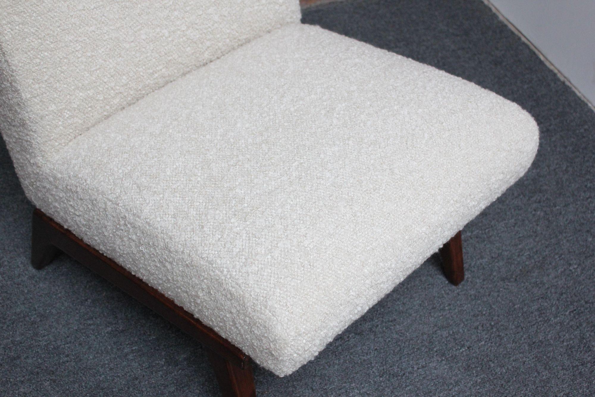 Pair of Bouclé Slipper Chairs Designed by Jens Risom for H.G. Knoll Associates For Sale 9