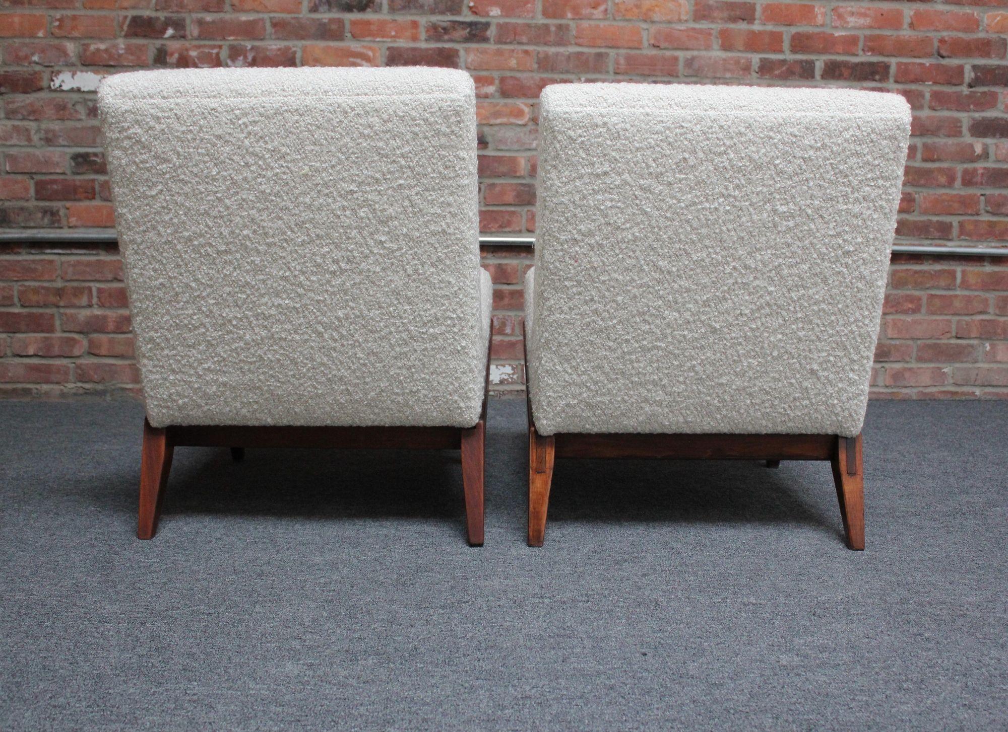 Mid-20th Century Pair of Bouclé Slipper Chairs Designed by Jens Risom for H.G. Knoll Associates For Sale