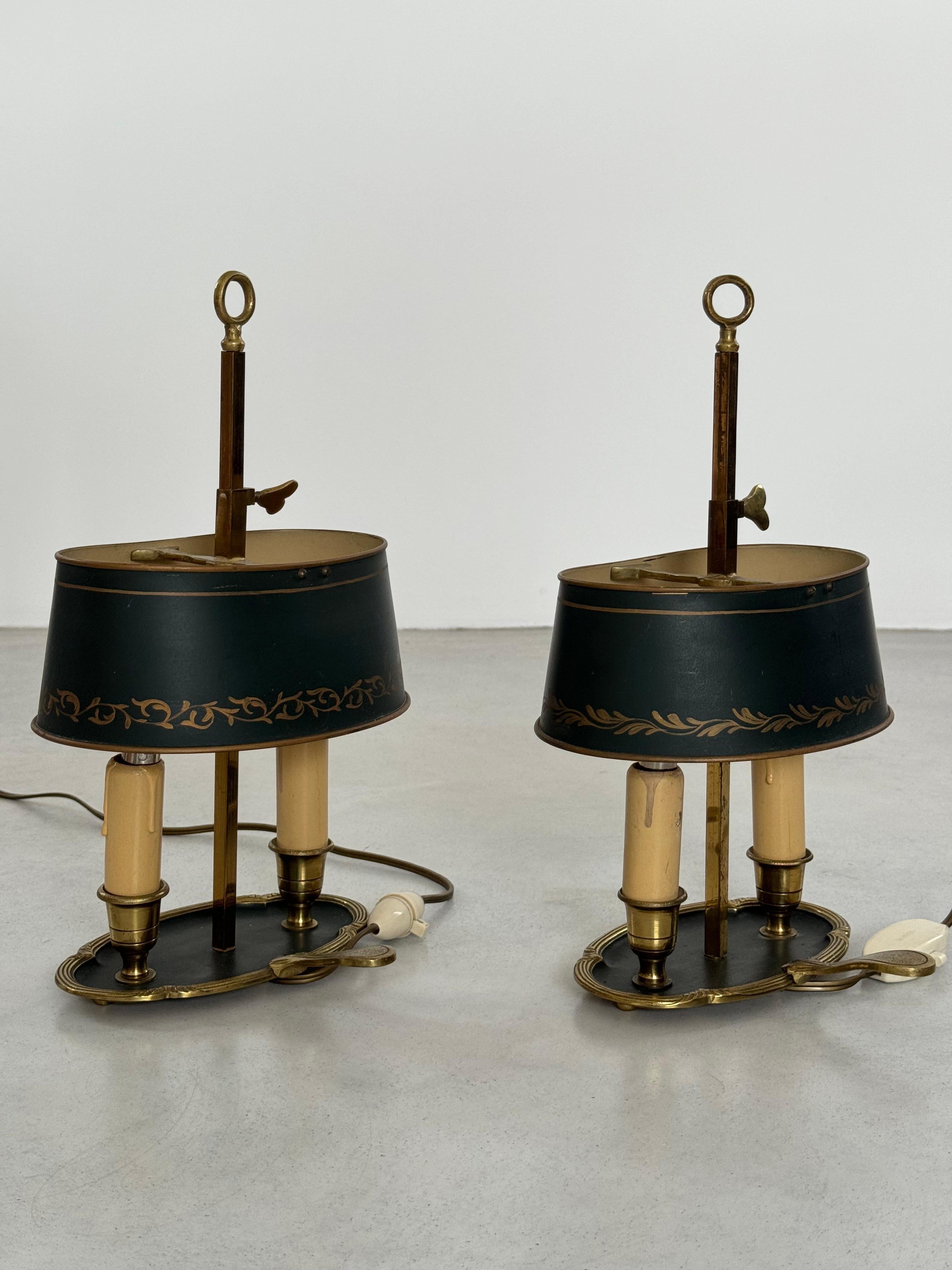 Pair of Bouillotte bedside lamp, bronze, Louis XV period style, France 1950s For Sale 13