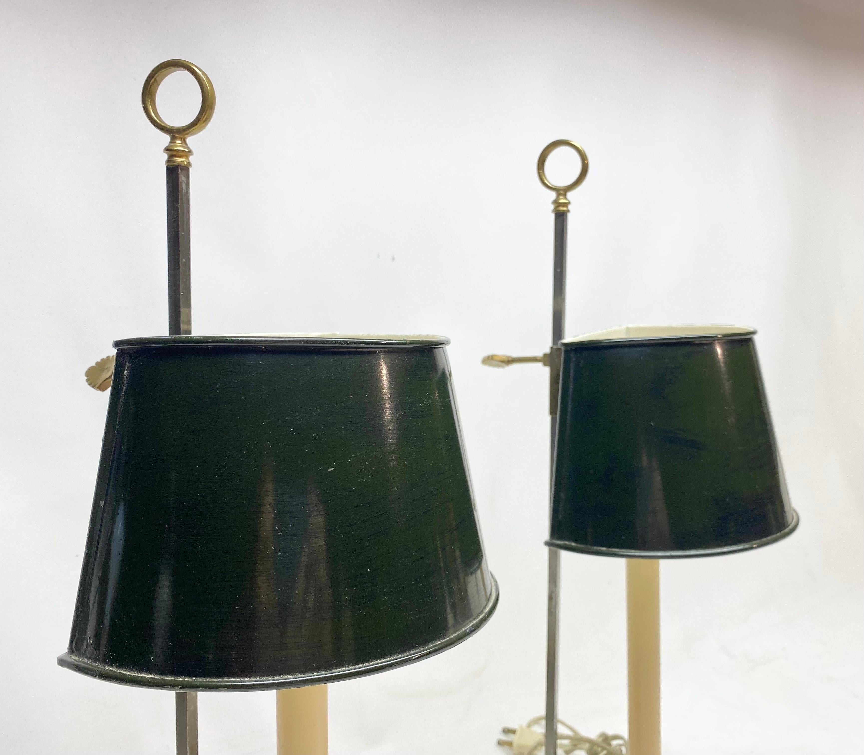 20ième siècle Paire de lampes bouillotte en vente