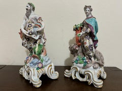 Coppia di figure di elementi di Bow Porcelain, "Acqua" e "Terra", 1765 ca.