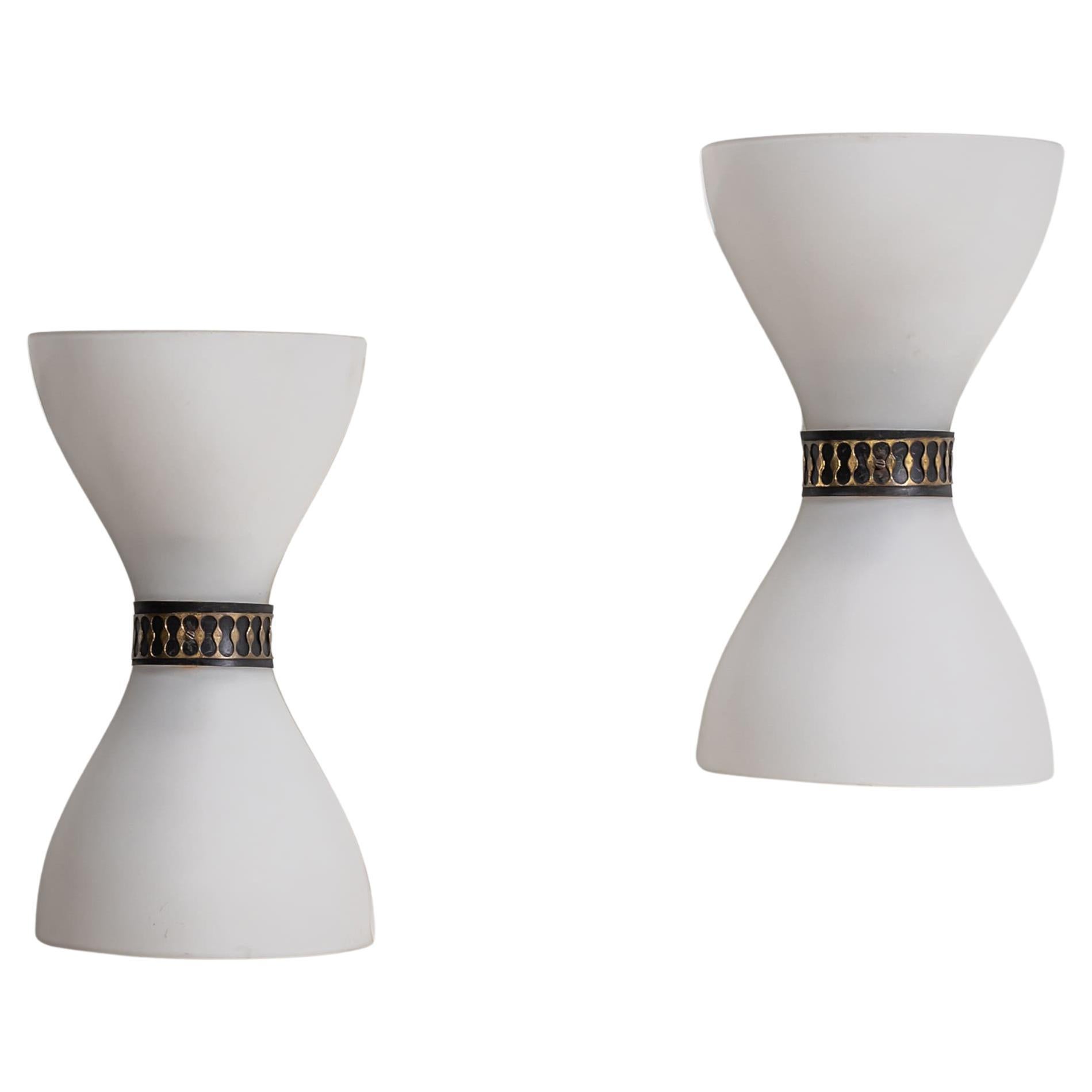 Pair of Bow-Tie Wall Lamps, Opaque Glass, Italian Manufactory, Mid-20th Century For Sale