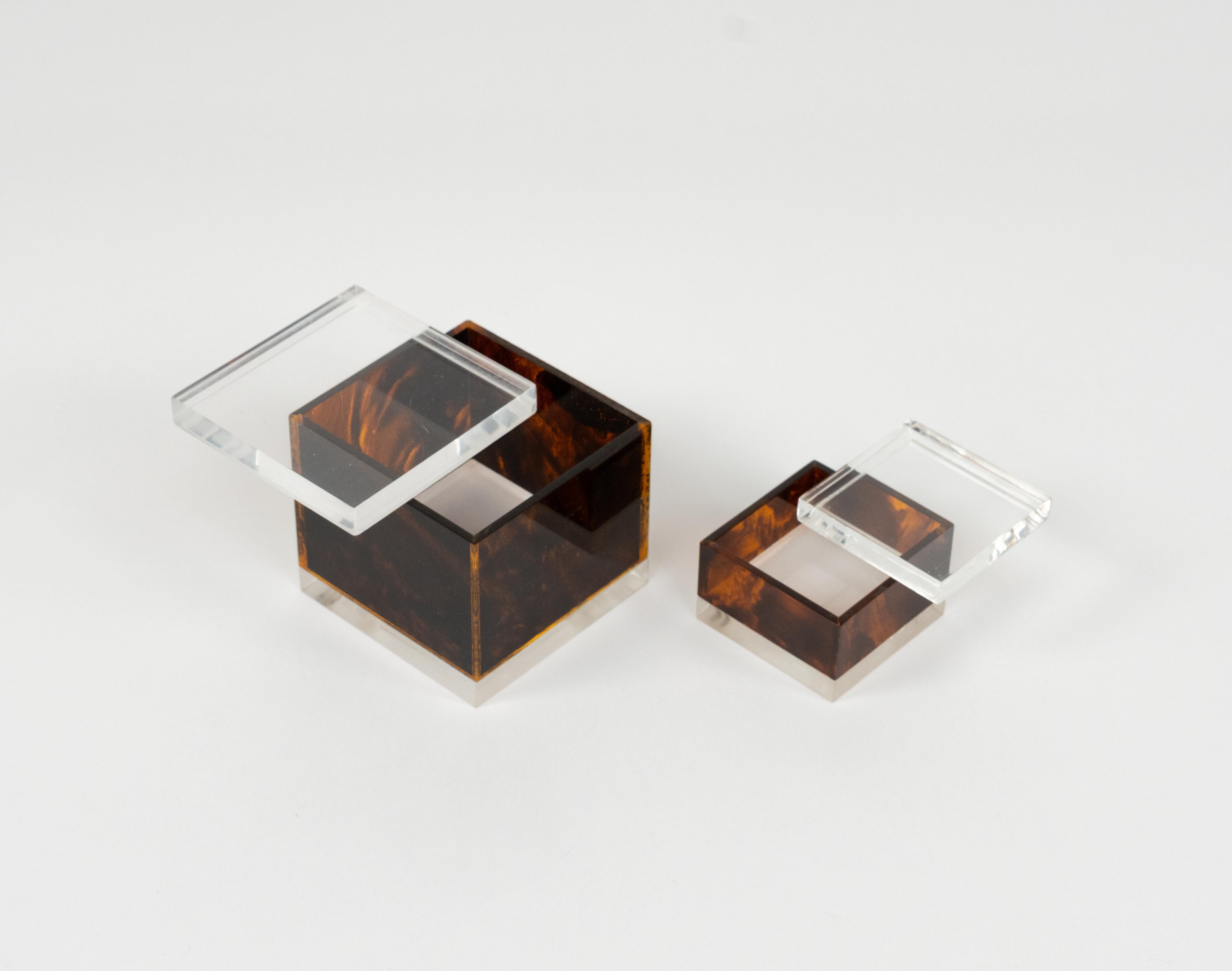 Italian Pair of Box in Tortoiseshell Effect Lucite Christian Dior Style, Italy, 1970s For Sale