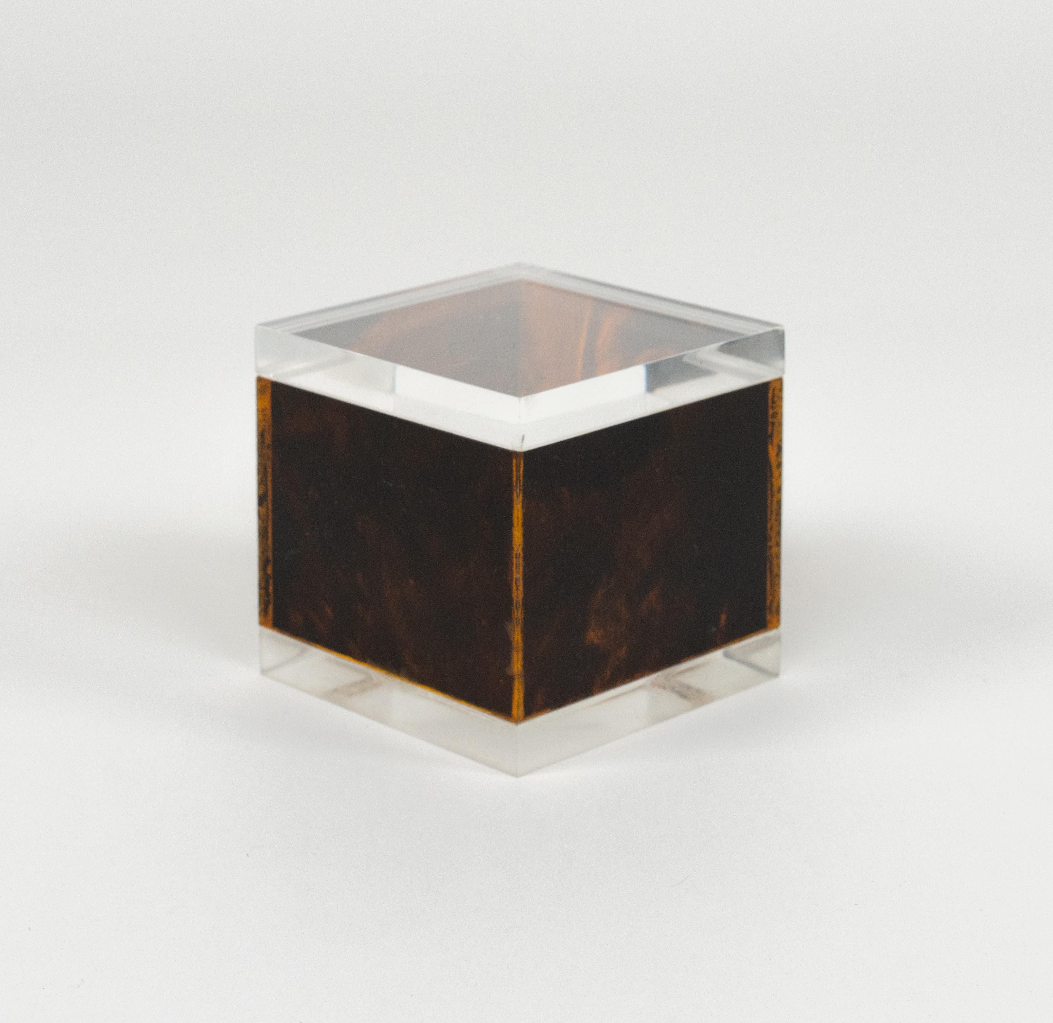 Pair of Box in Tortoiseshell Effect Lucite Christian Dior Style, Italy, 1970s For Sale 2