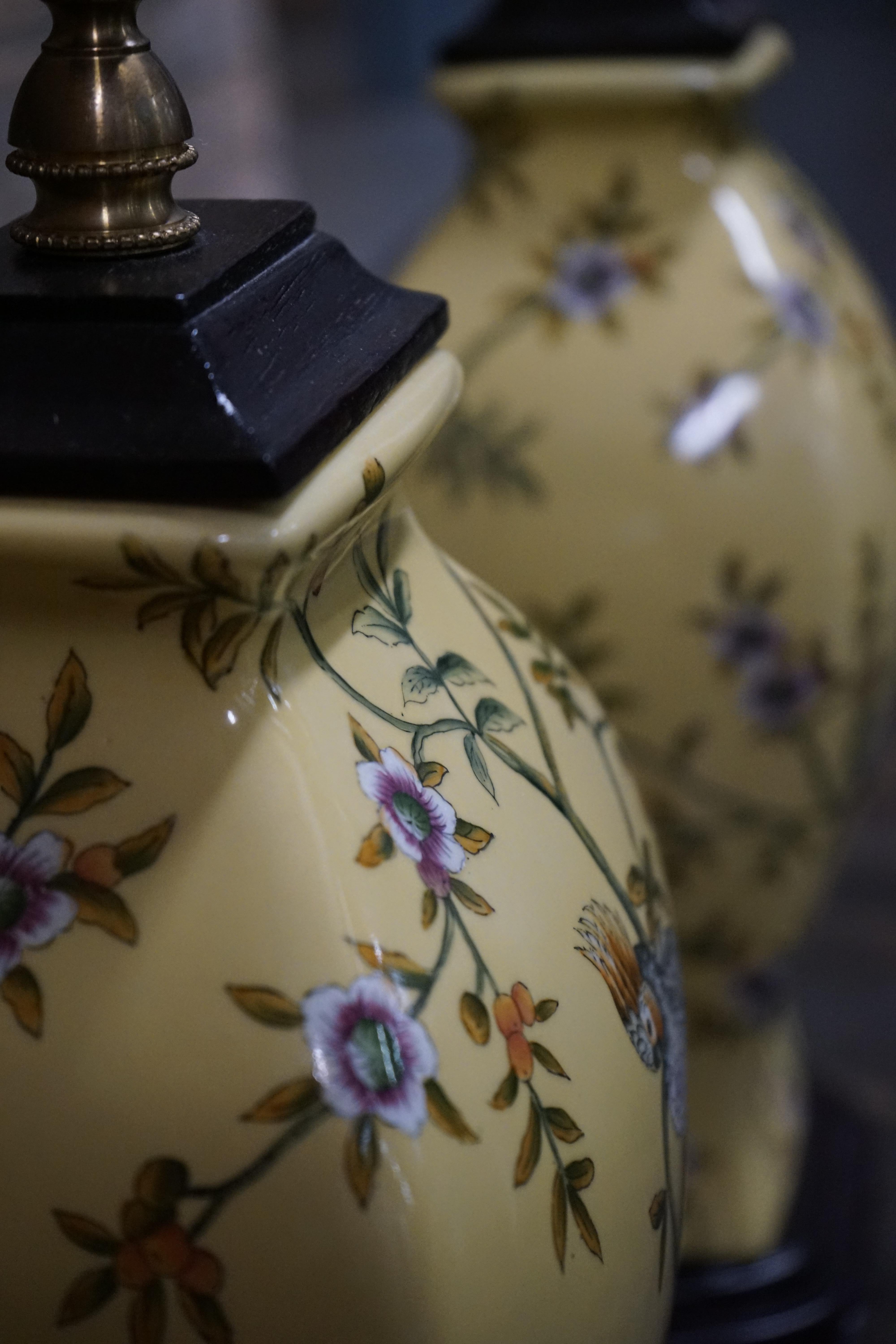 Late 20th Century Pair of Bradburn Hand Painted Yellow Ceramic Table Lamps with Birds and Flora For Sale