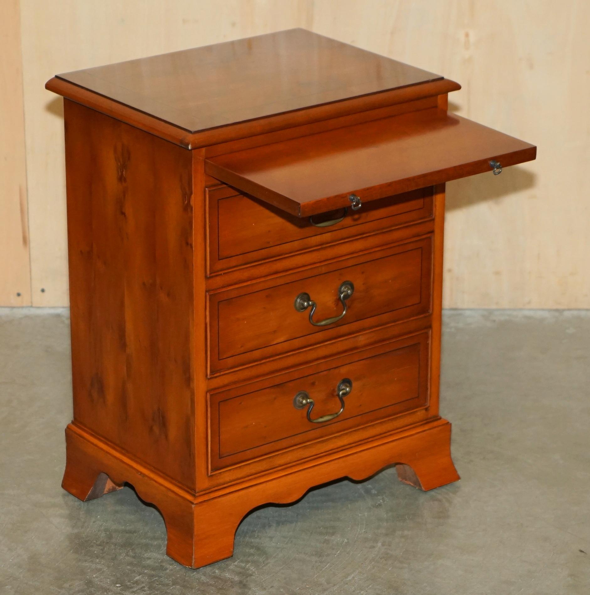PAiR di BRADLEY MOBILI BURR YEW TAVOLO DA LETTO SCENEGGIATOIO NOTTE CASSETTI BUTLERS VASSOIO in vendita 8