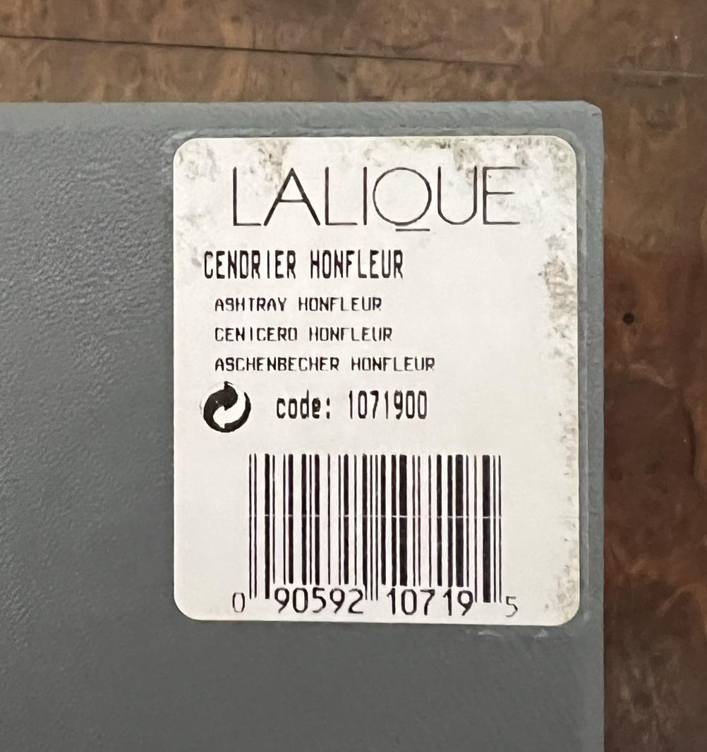 Paar brandneue Rene Lalique Cendrier Honfleur Kleine Geschirrschalen, im Karton im Angebot 10