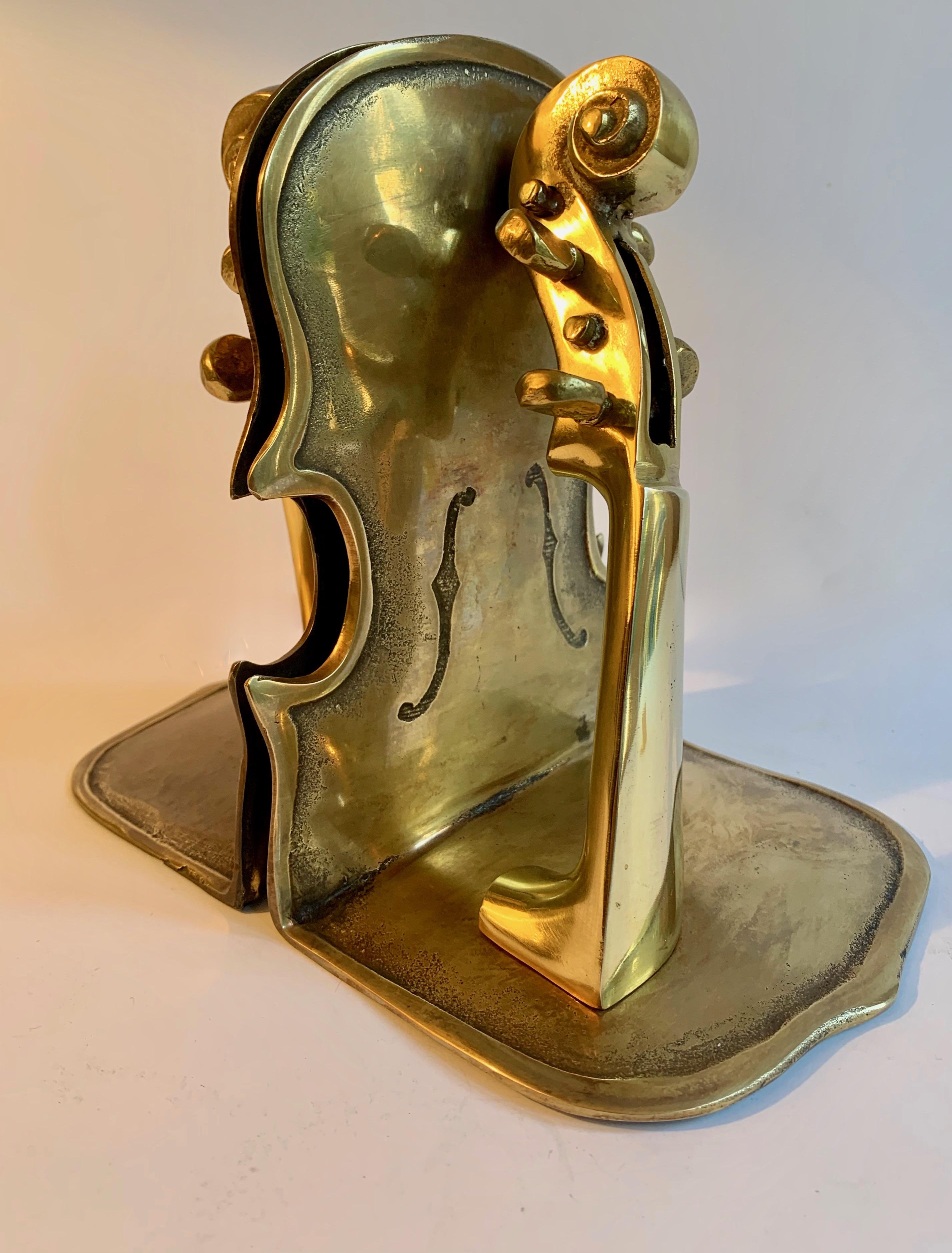 Pair of Brass Guitar Bookends In Good Condition In Los Angeles, CA