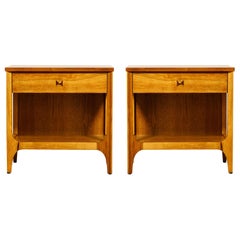 Vintage Pair of 'Brasilia' Bedside Tables by Broyhill Premiere, Refinished, 1960s