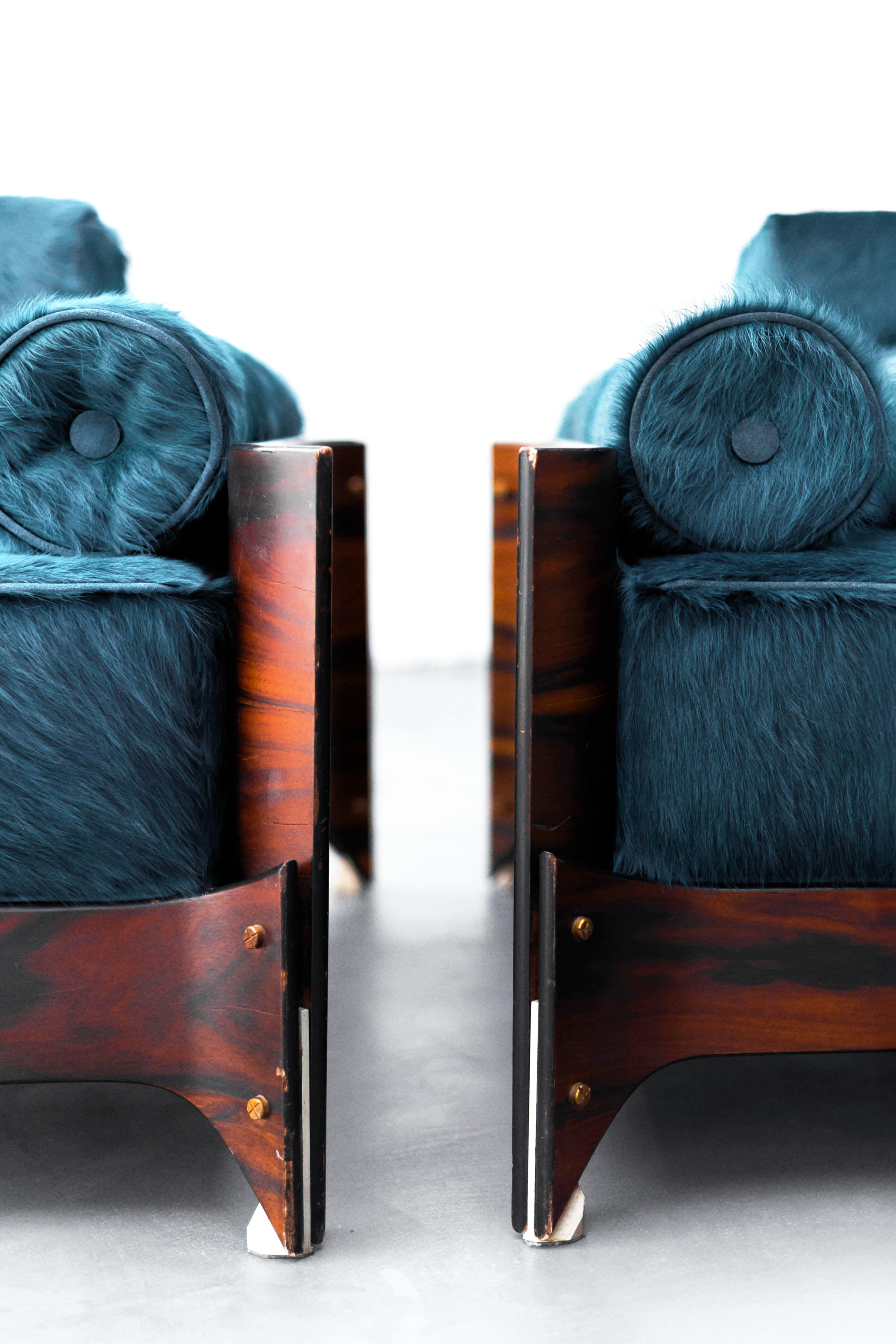Brazilian Pair of Brasiliana armchairs For Sale