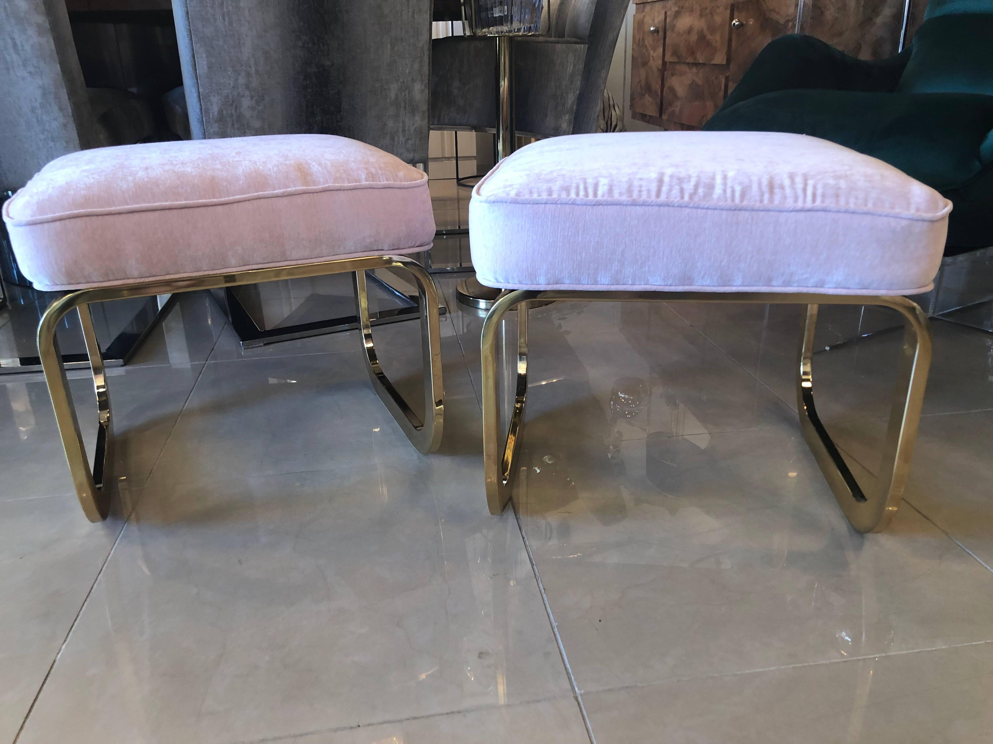 American Pair of Brass and Pink Velvet Stools Benches Ottomans Hollywood Regency