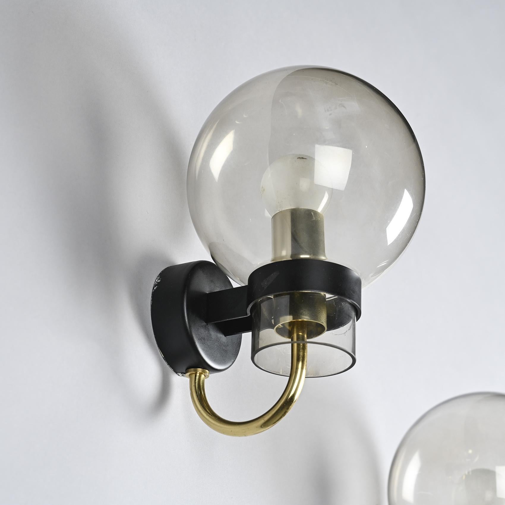 German Pair of Brass and Blown Glass Wall Sconces by Glashütte Limburg For Sale