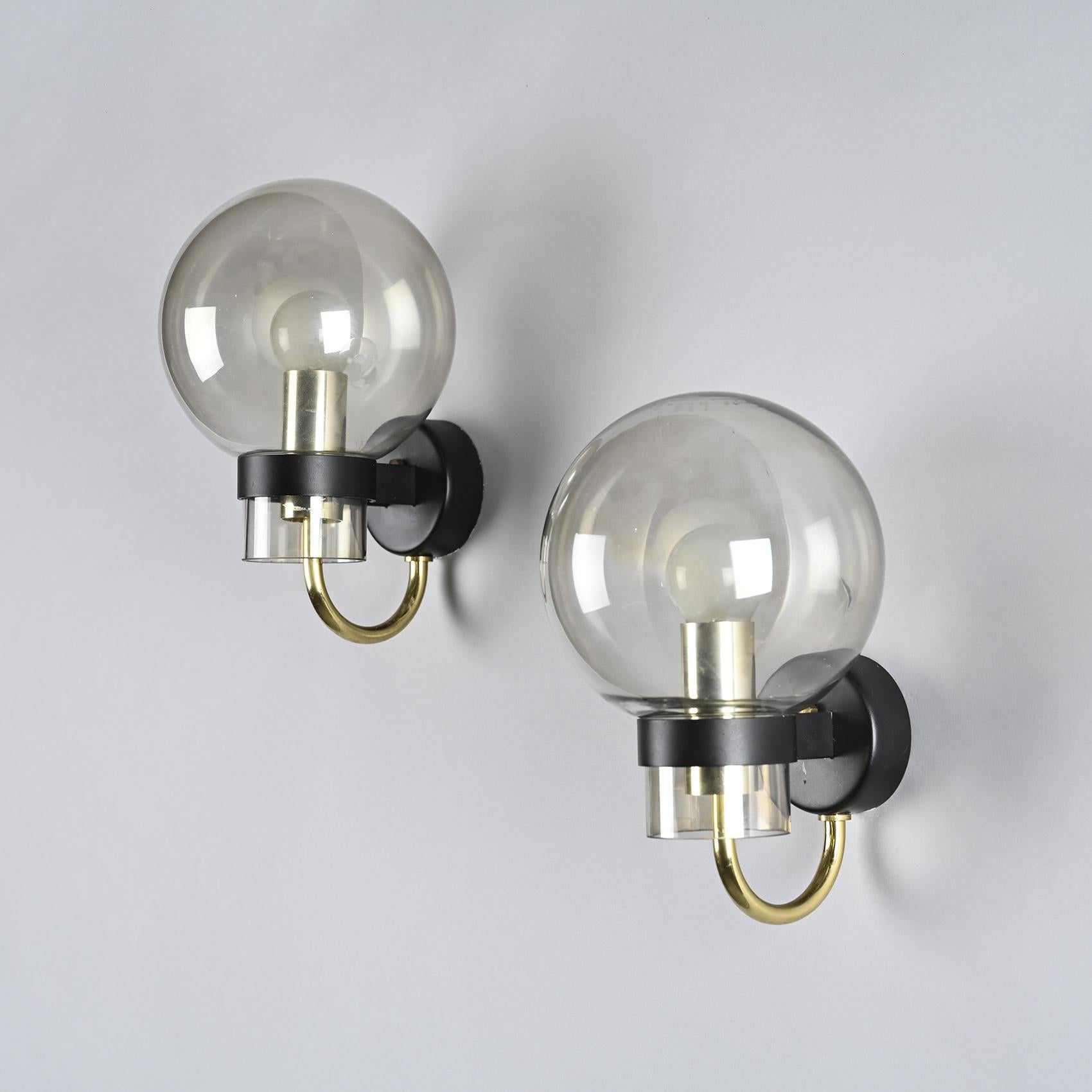 Pair of Brass and Blown Glass Wall Sconces by Glashütte Limburg For Sale 1