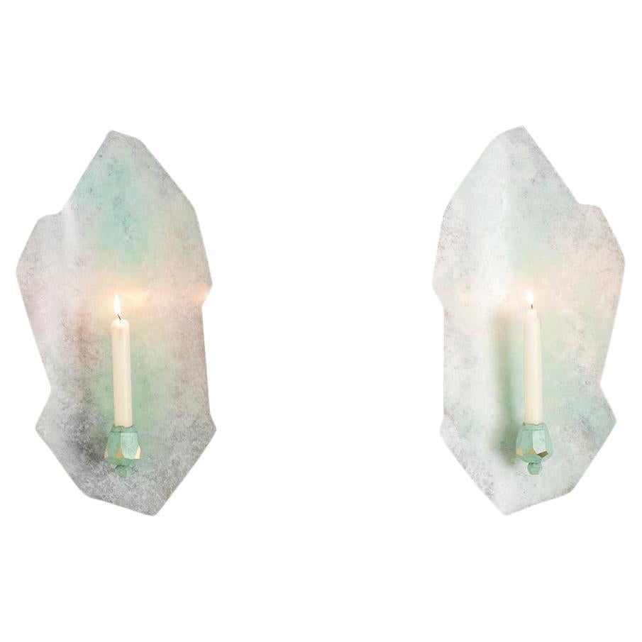 Pair of brass and bronze wall sconces. Contemporary artwork. en vente