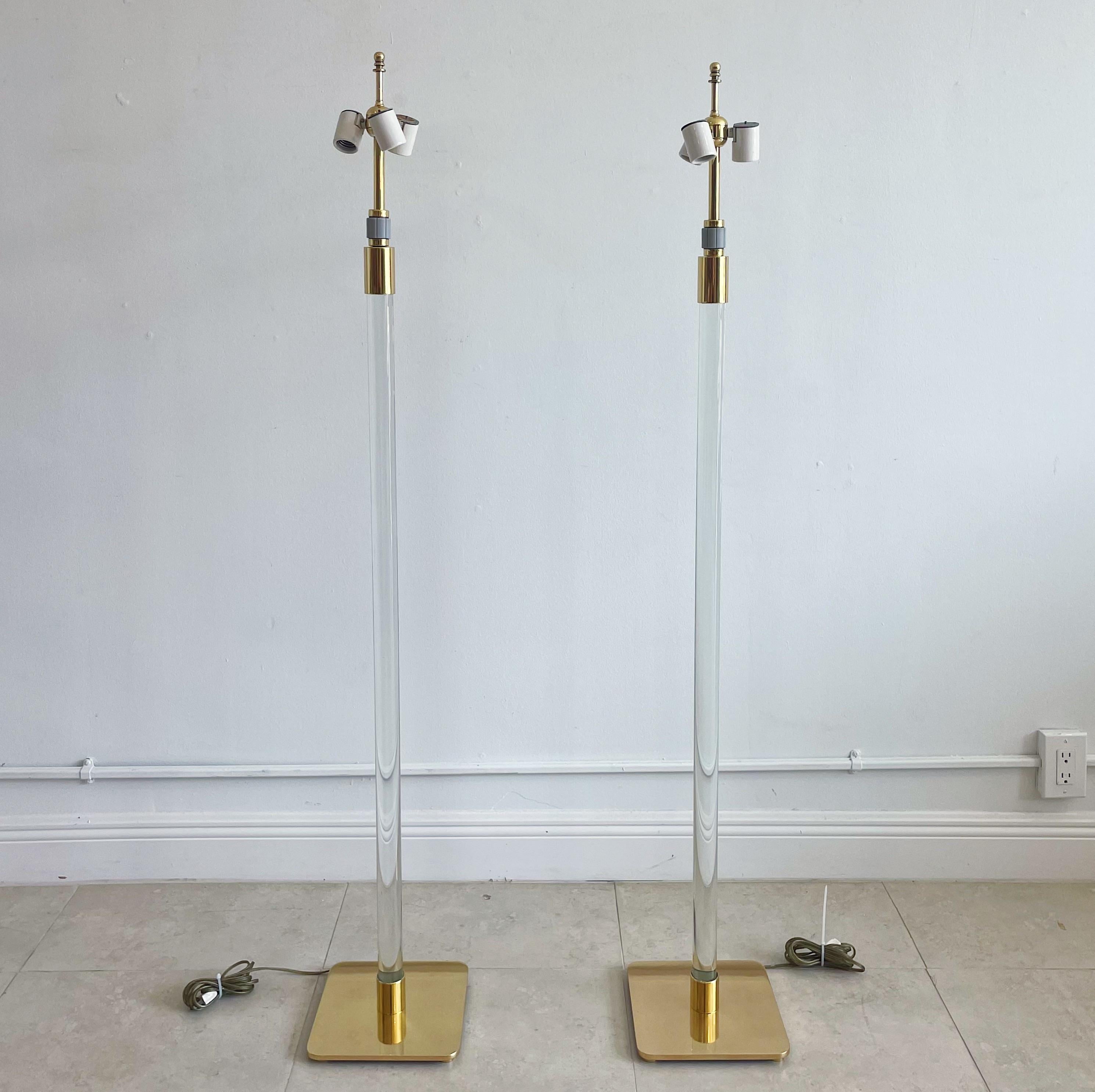 American Pair of Brass and Glass Floor Lamps by Hansen Lighting Company, New York, 1970s