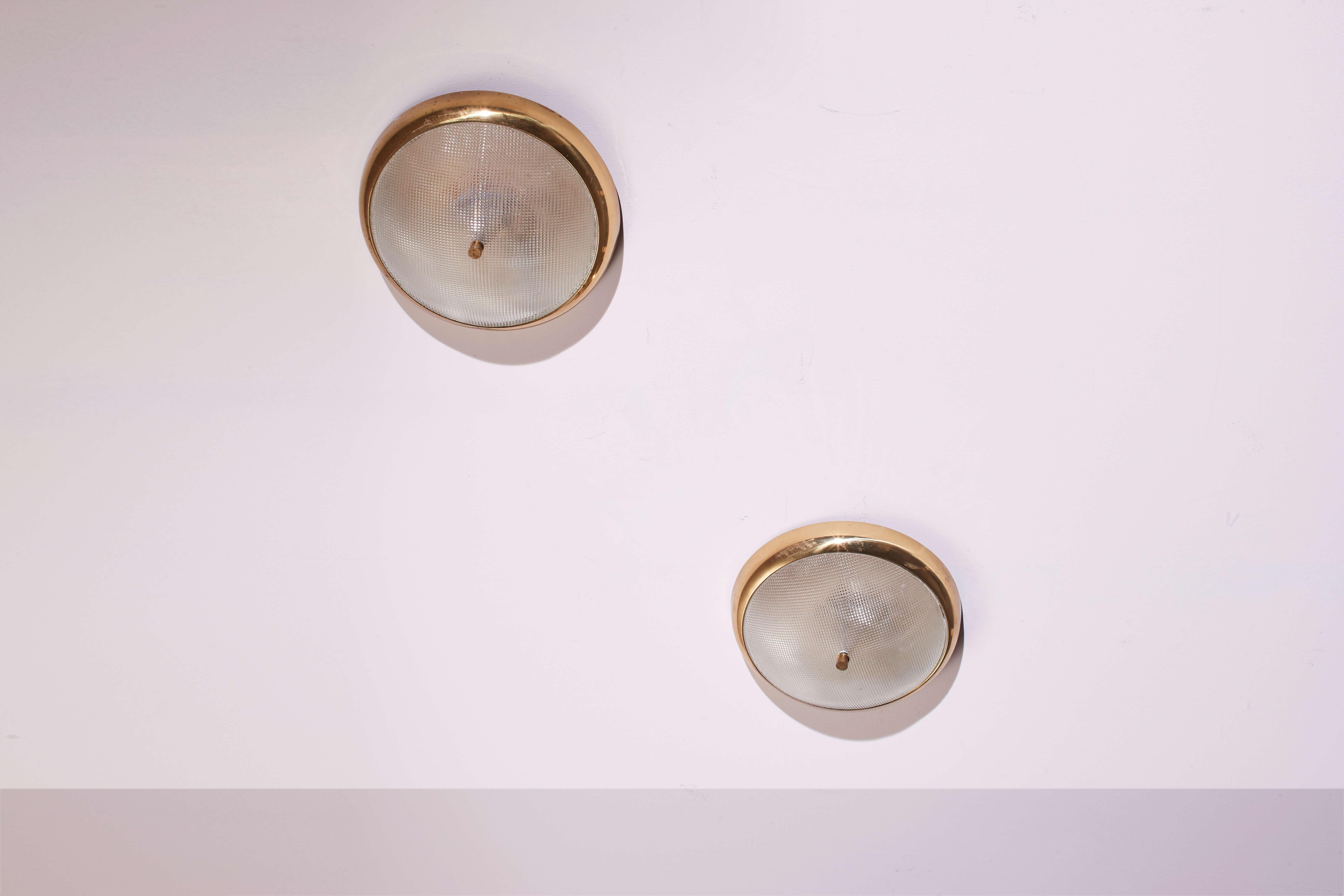 Paire d'encastrés en laiton et verre, Italie, années 1950 en vente 3