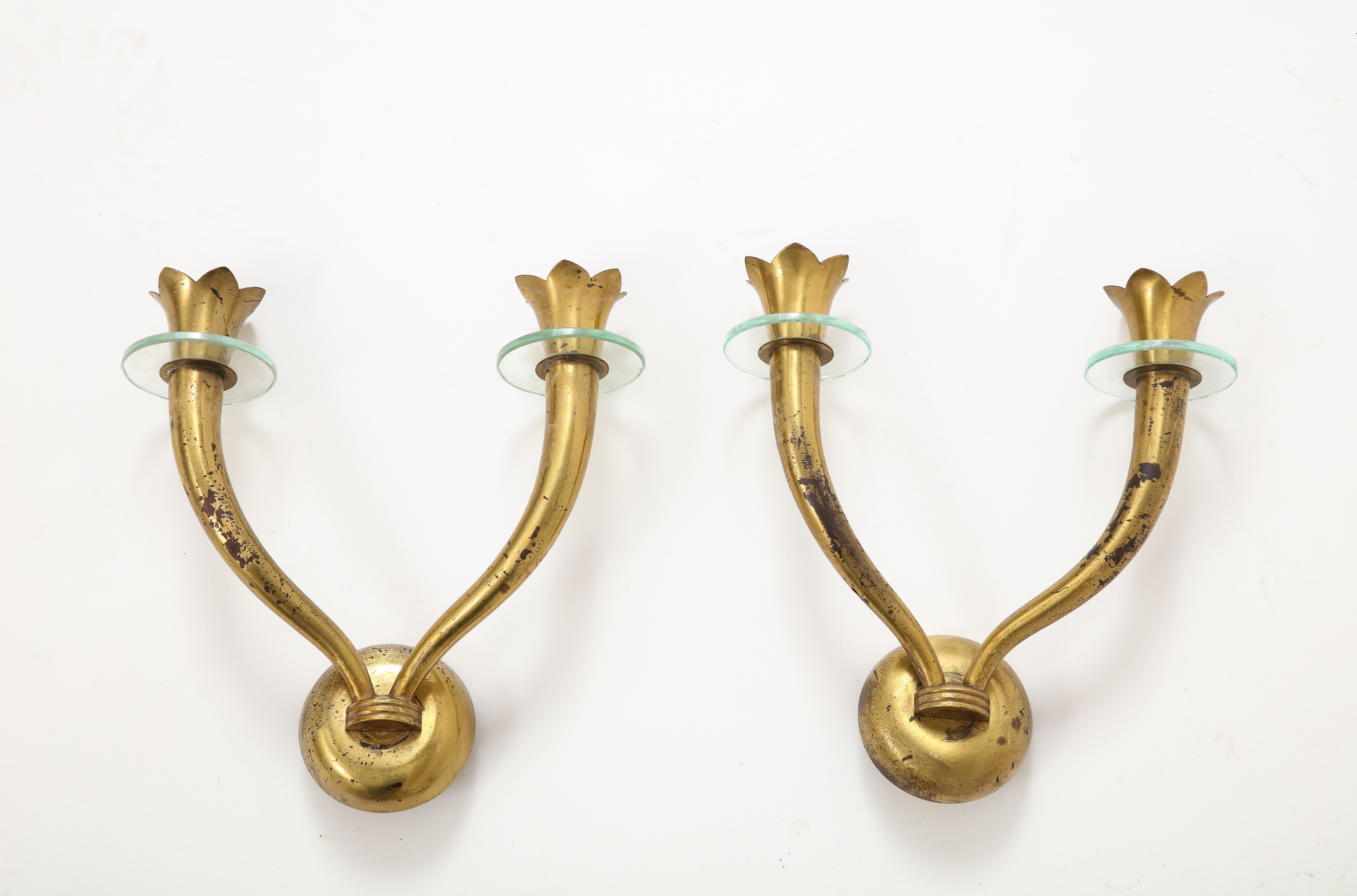 Pair of Brass and Glass Modernist Sconces Att. Emilio Lancia - Italy 1950s For Sale 7