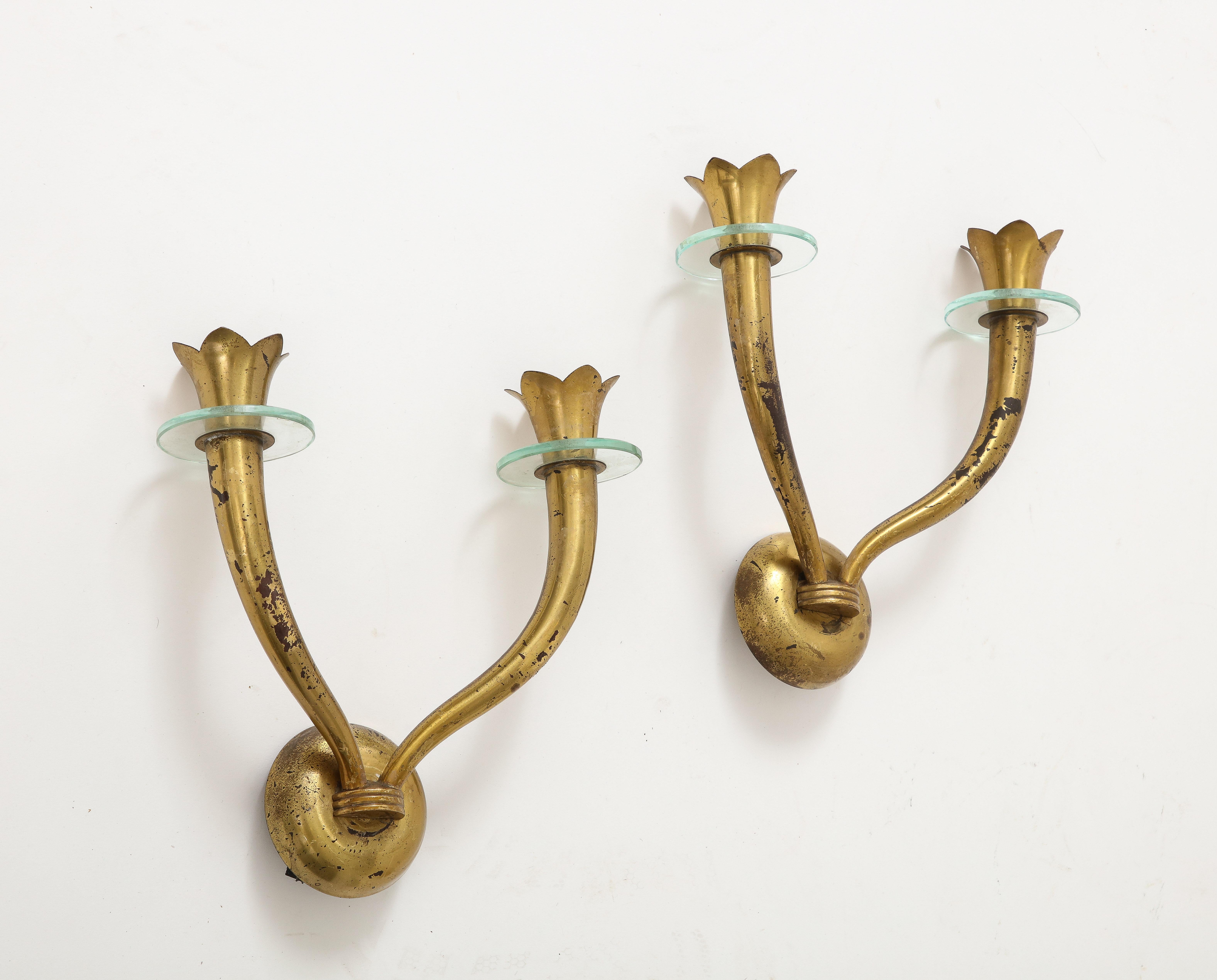 Pair of Brass and Glass Modernist Sconces Att. Emilio Lancia - Italy 1950s For Sale 3