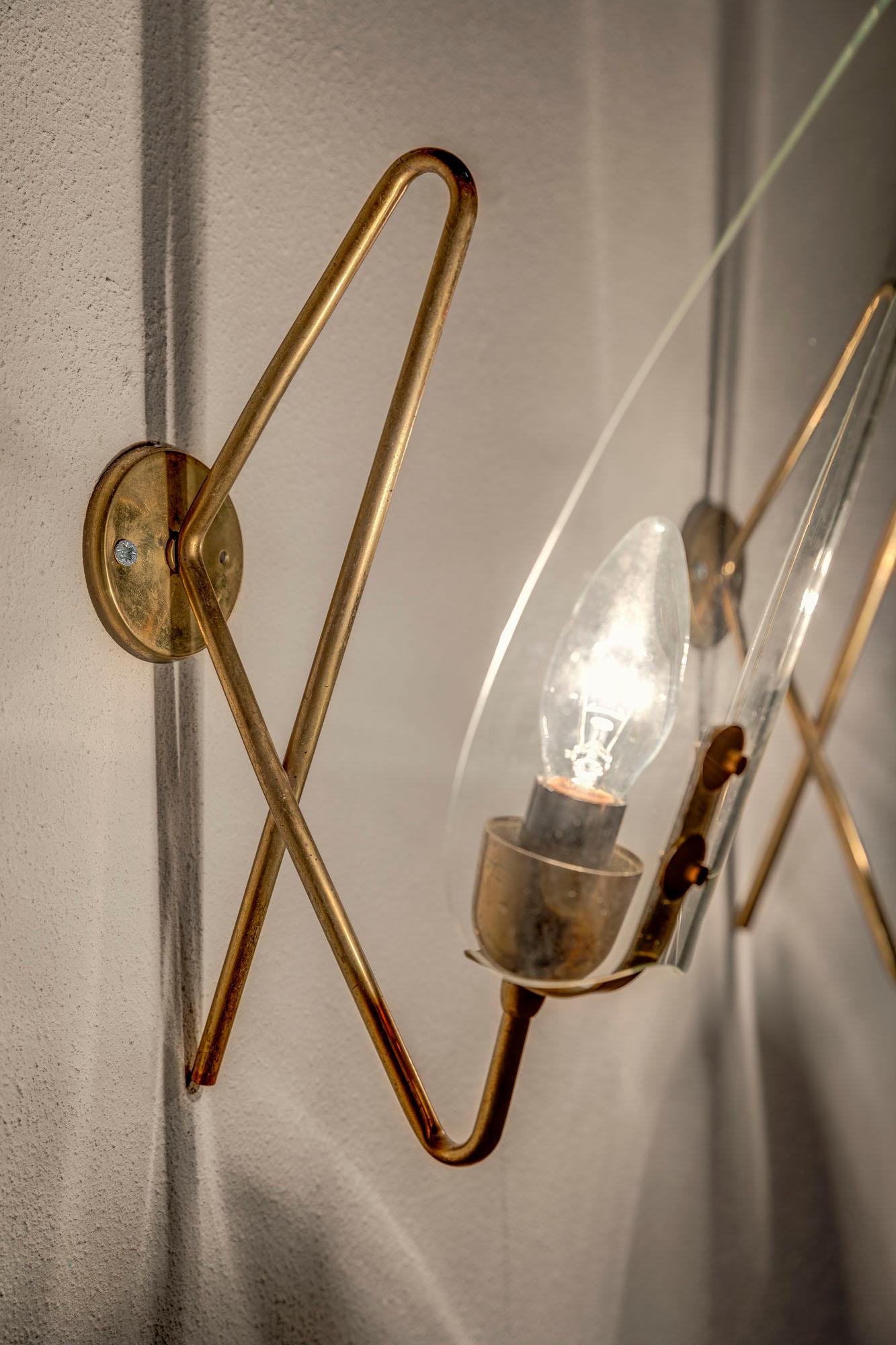Mid-20th Century Pair of Brass and Glass Sconces