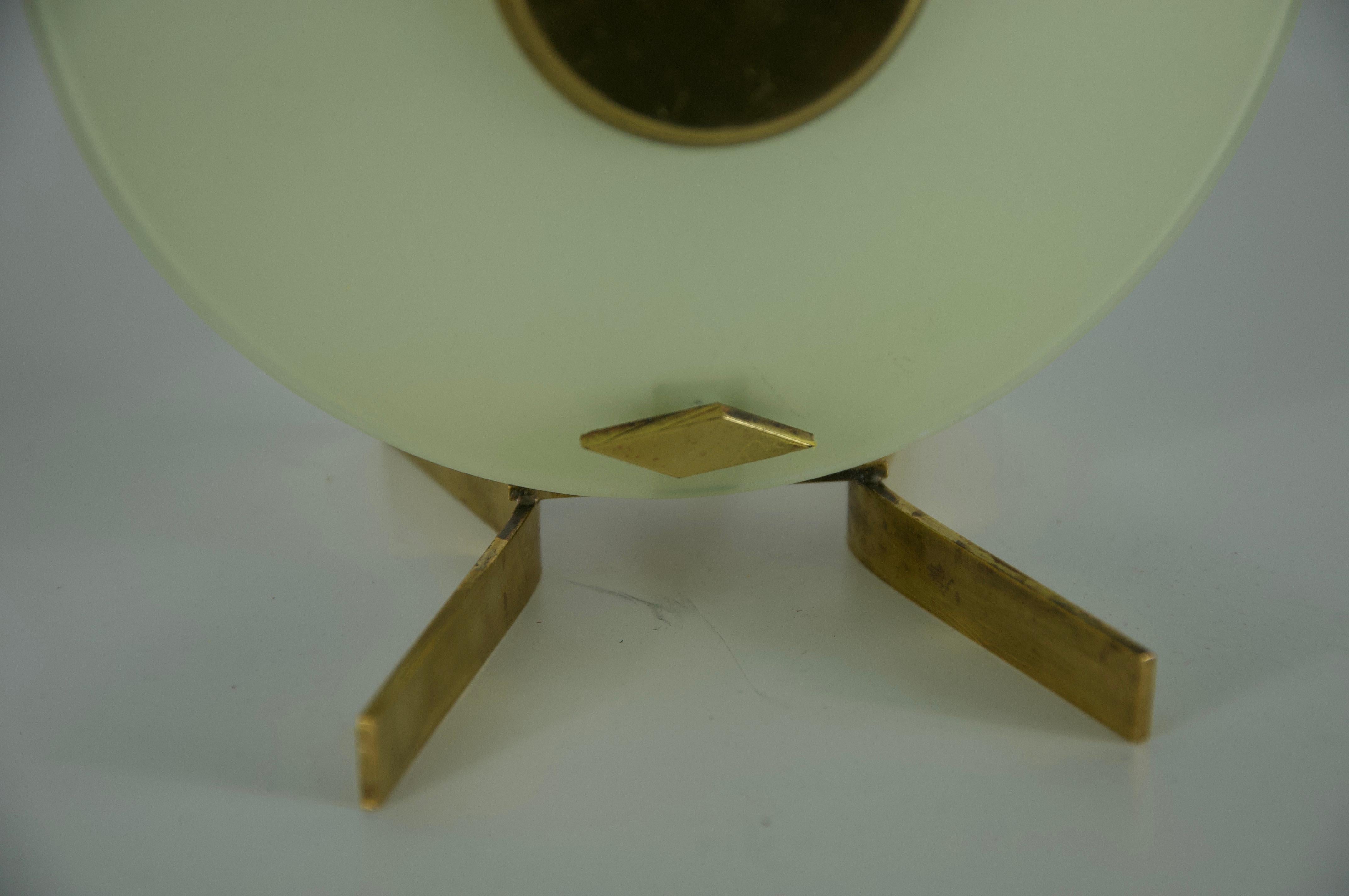 Paire de lampes de table en laiton et verre, Italie, années 1950 Bon état - En vente à Hagenbach, DE