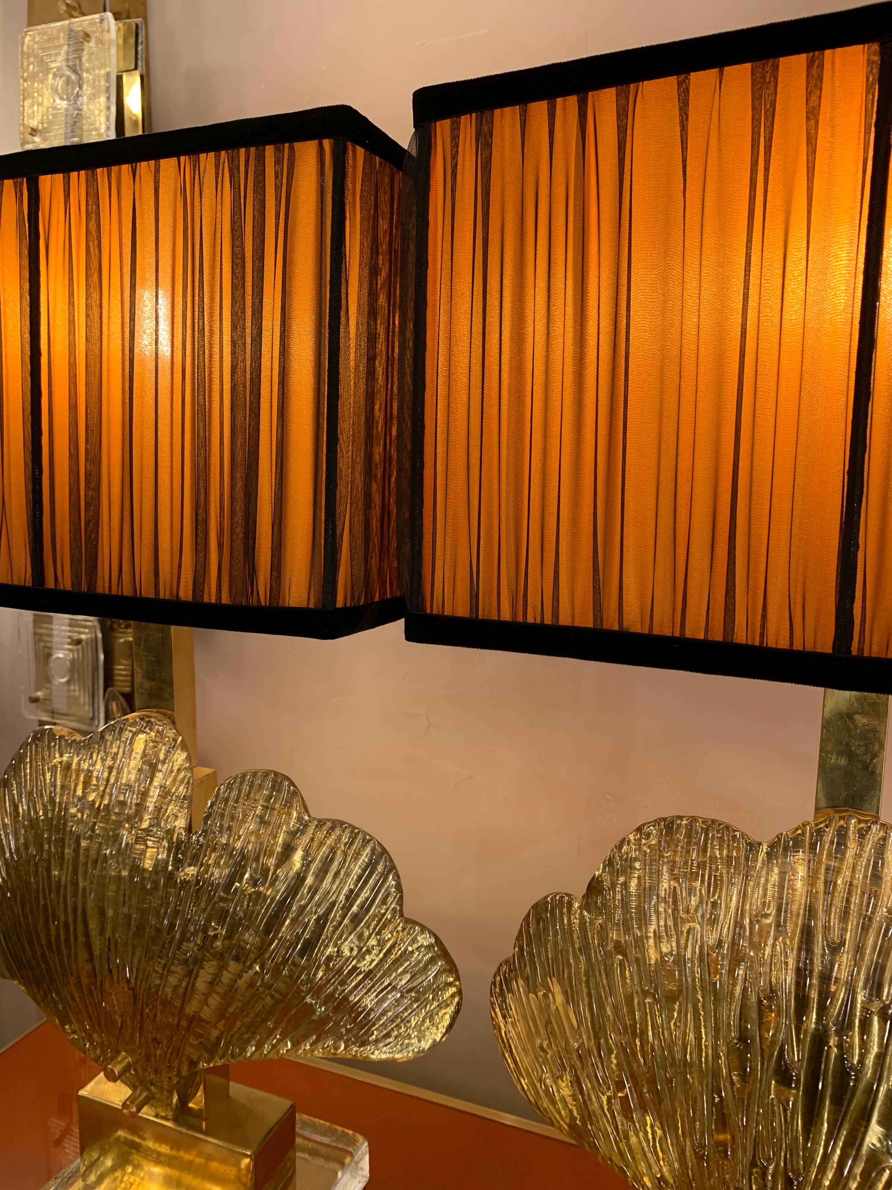 20th Century Pair of Brass and Gold Mirrored Murano Gingko Leaf Lamps with our Lampshades, 80s