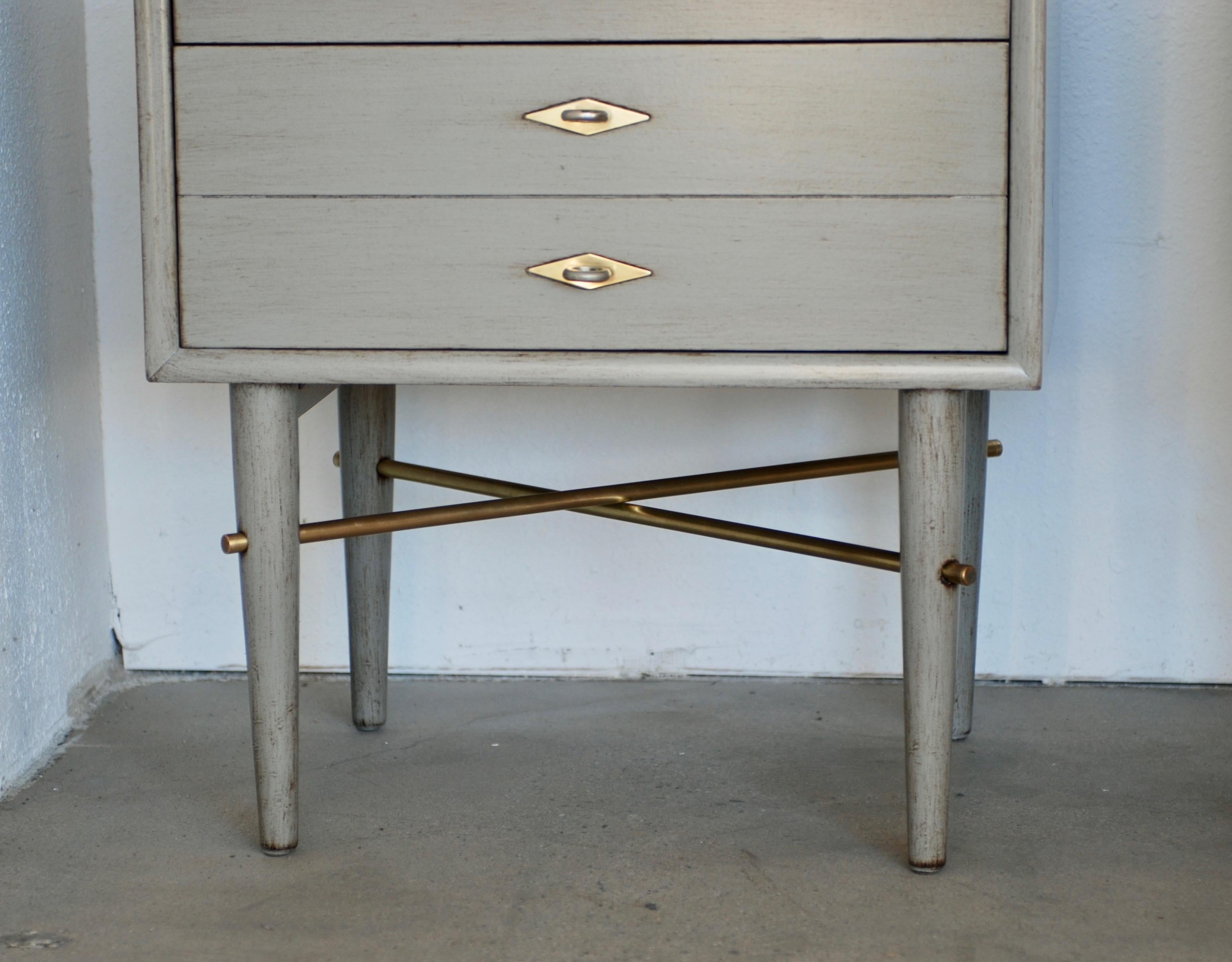 Pair of Brass and Gray American of Martinsville Nightstands In Good Condition In Palm Springs, CA