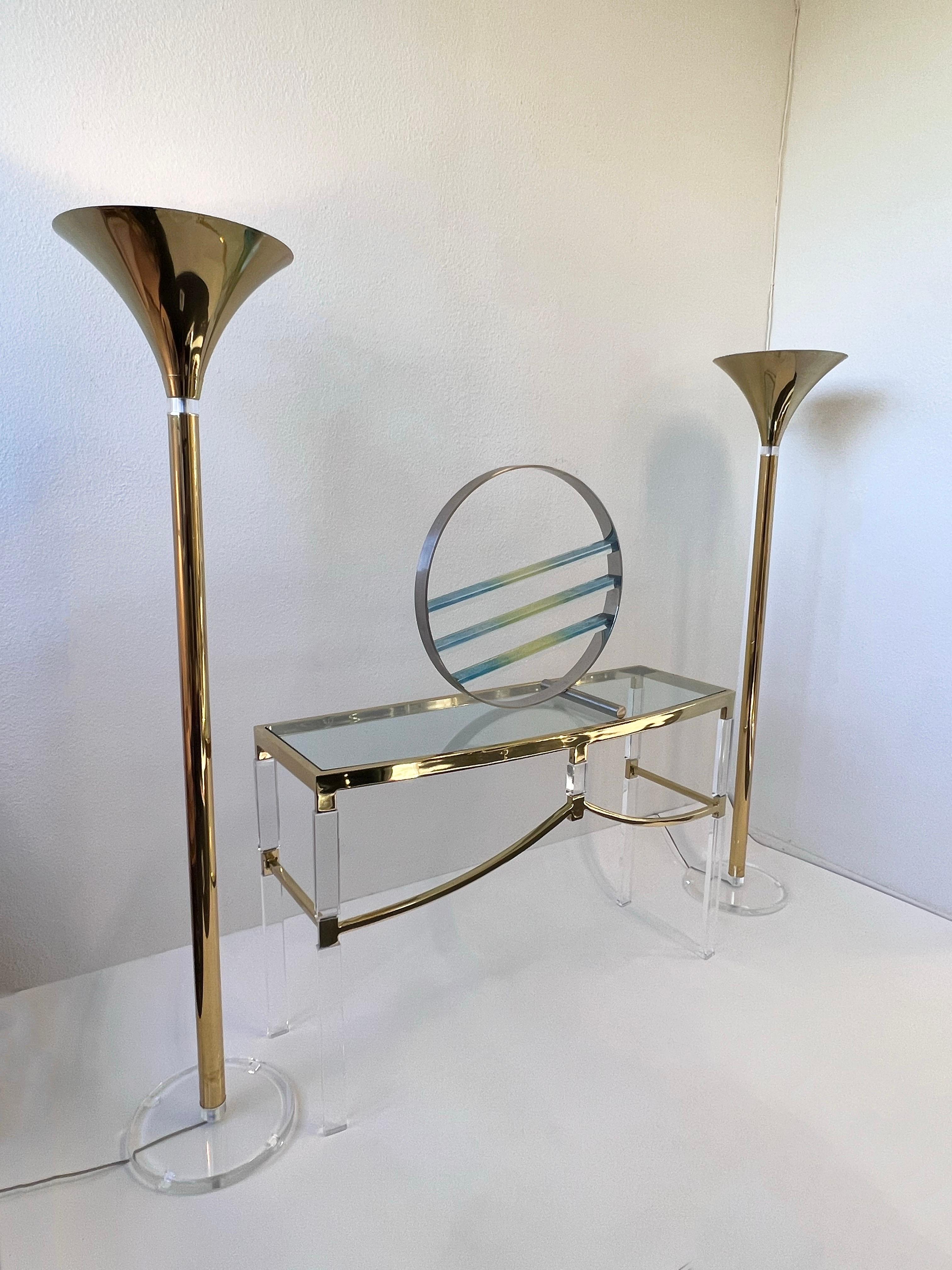 Pair of Brass and Lucite Torchieres Floor Lamps   For Sale 1