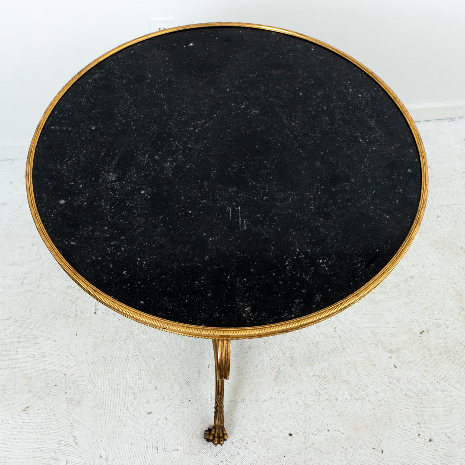 Pair of Brass and Marble Gueridon Side Tables For Sale 1