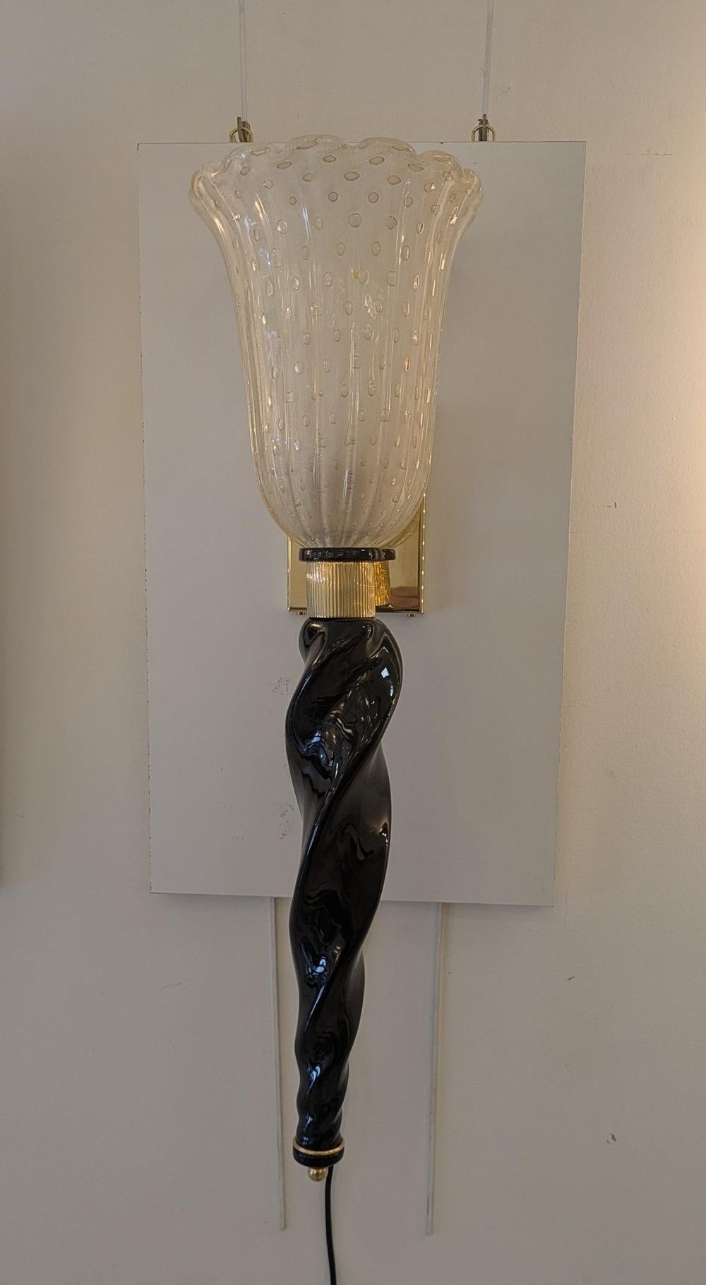 Paire d'appliques en laiton et verre de Murano en vente 5