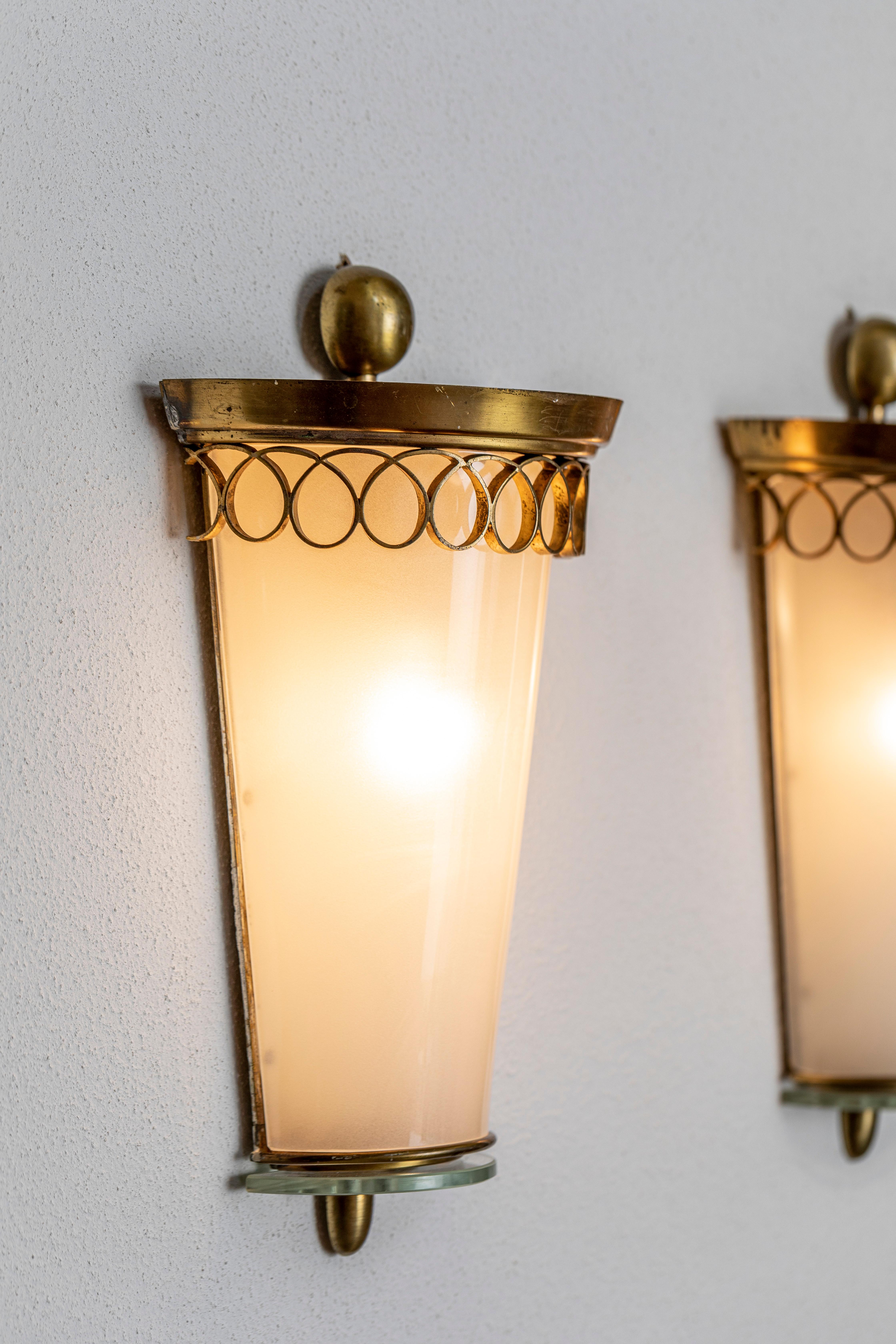 Mid-20th Century Pair of Brass and Opaline Glass Sconces Attributed to Paolo Buffa, Italy, 1950
