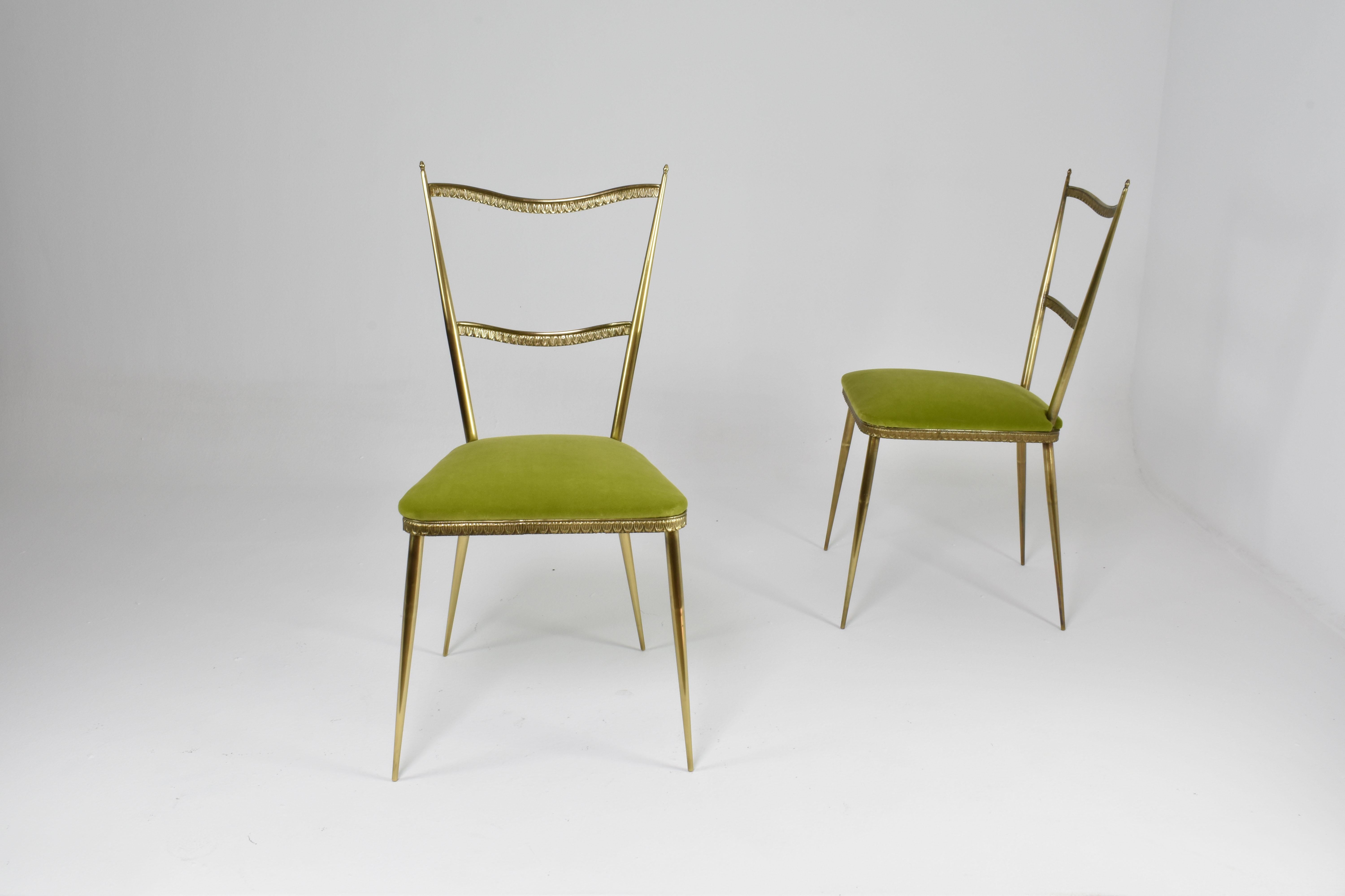 Pair of Brass and Velvet Italian Chairs in the Style of the 1950s For Sale 5