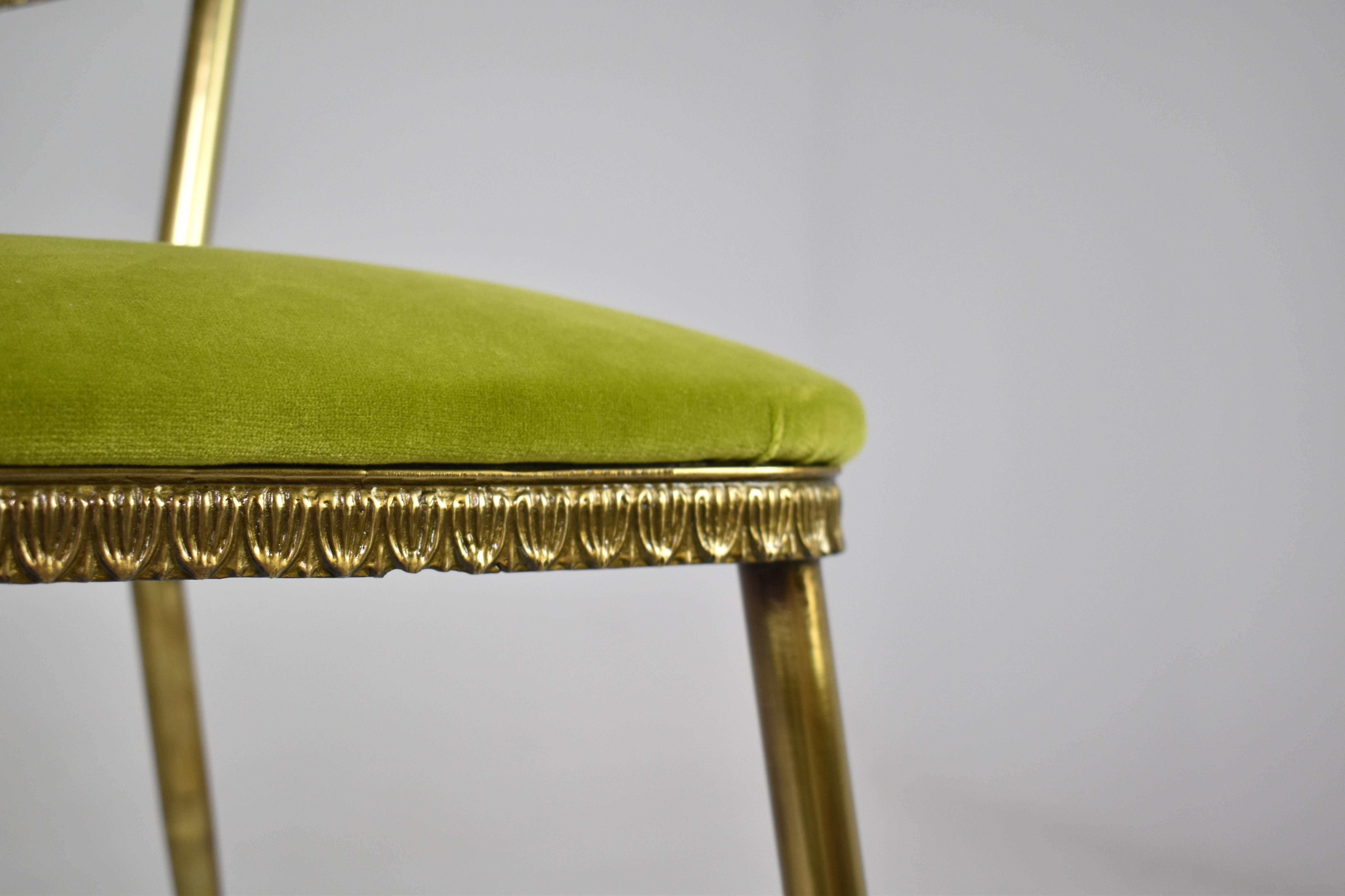 Pair of Brass and Velvet Italian Chairs in the Style of the 1950s For Sale 2