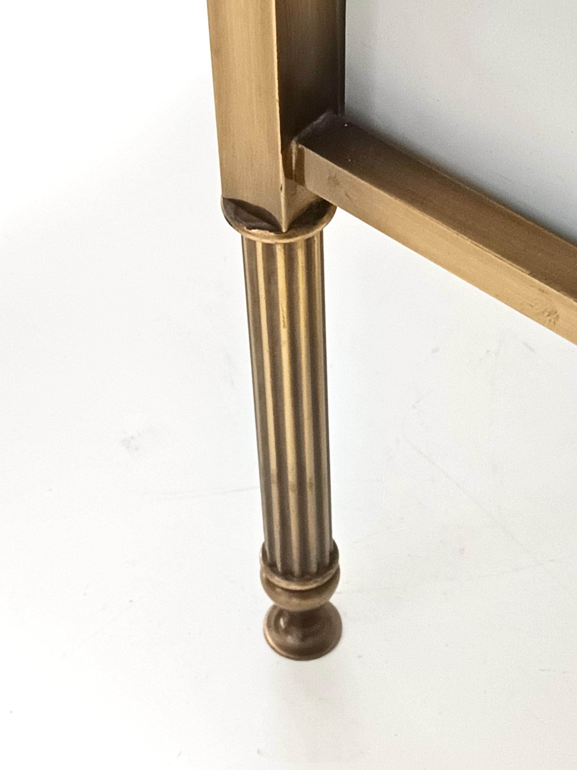 Pair of Brass and White Lacquered Nightstands with Marble Tops, Italy For Sale 2