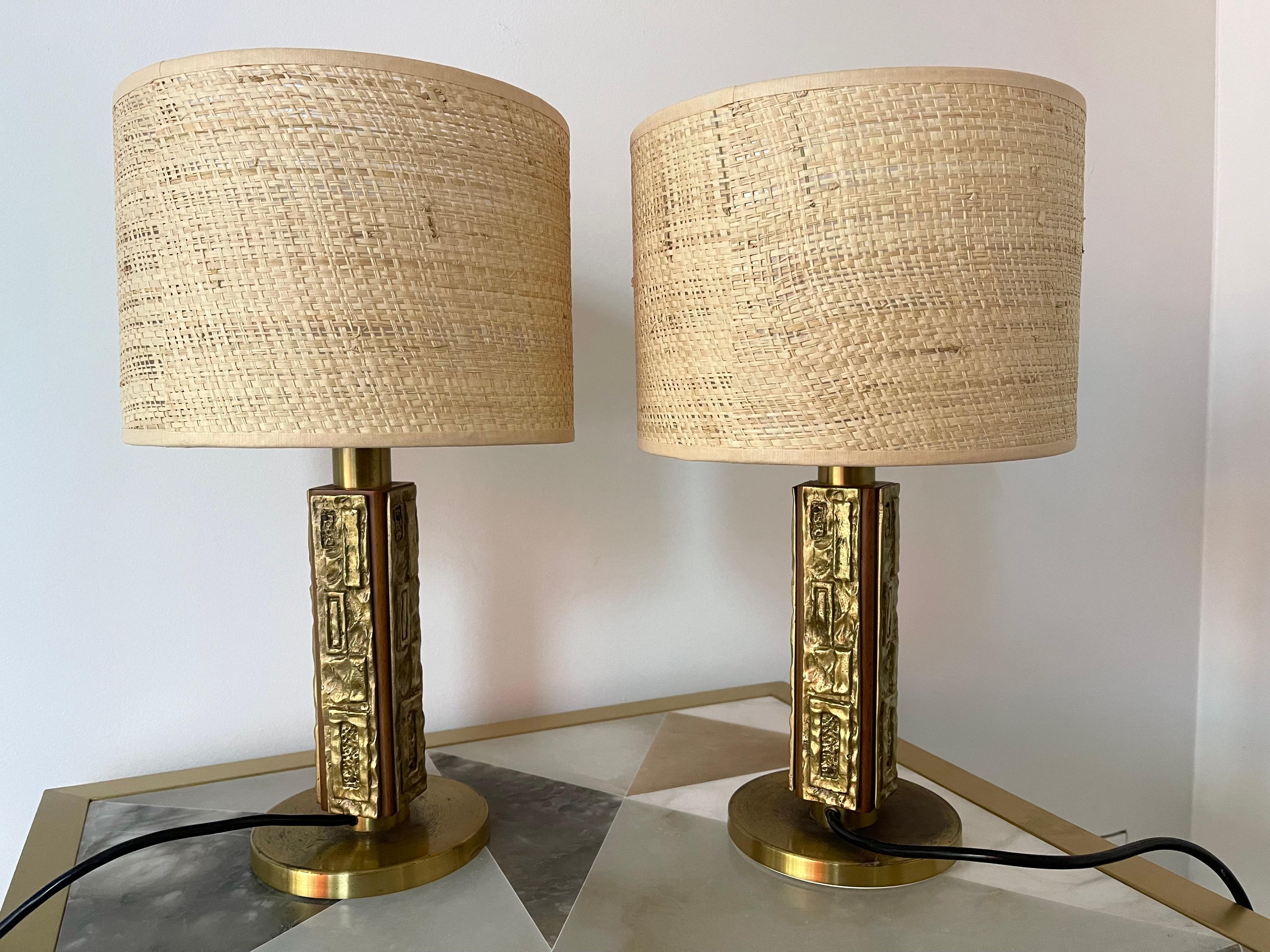 Pair of Brass and Wood Sculpture Lamps by Angelo Brotto for Esperia Italy, 1970s For Sale 3