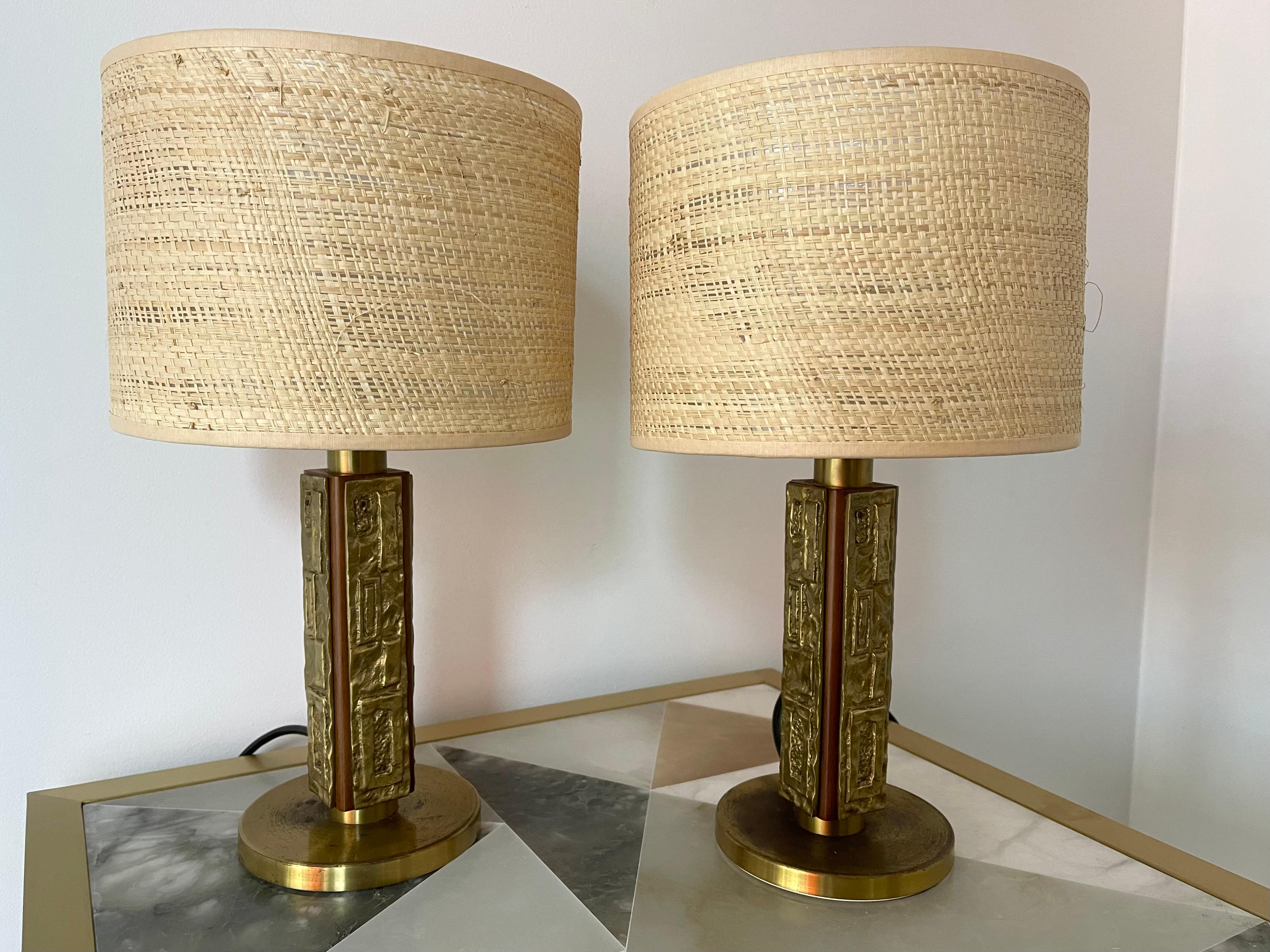 Pair of Brass and Wood Sculpture Lamps by Angelo Brotto for Esperia Italy, 1970s For Sale 2