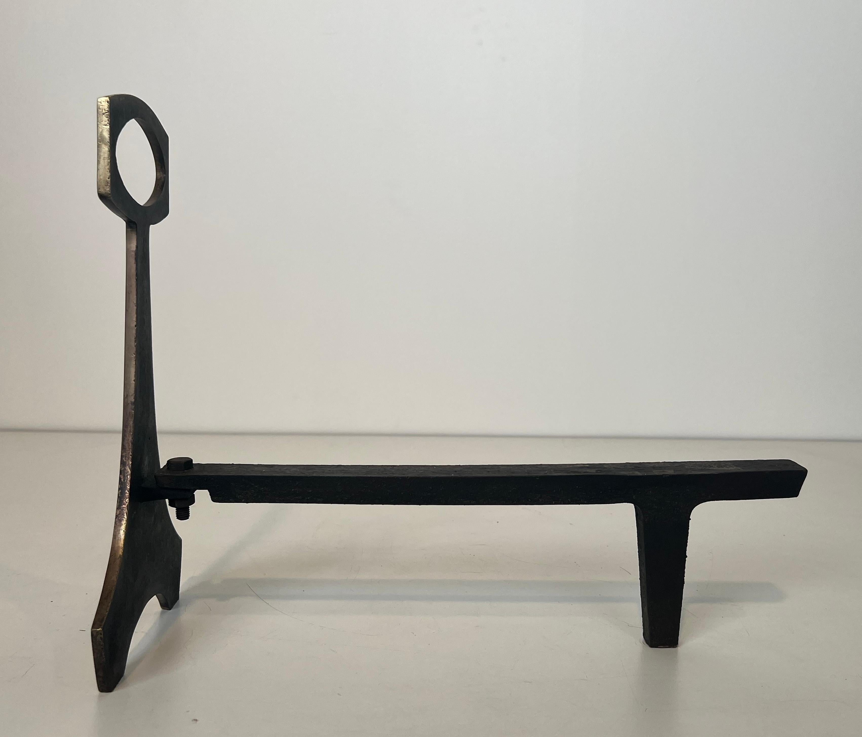 Coppia di androni in ottone in stile Arts & Crafts in vendita 2