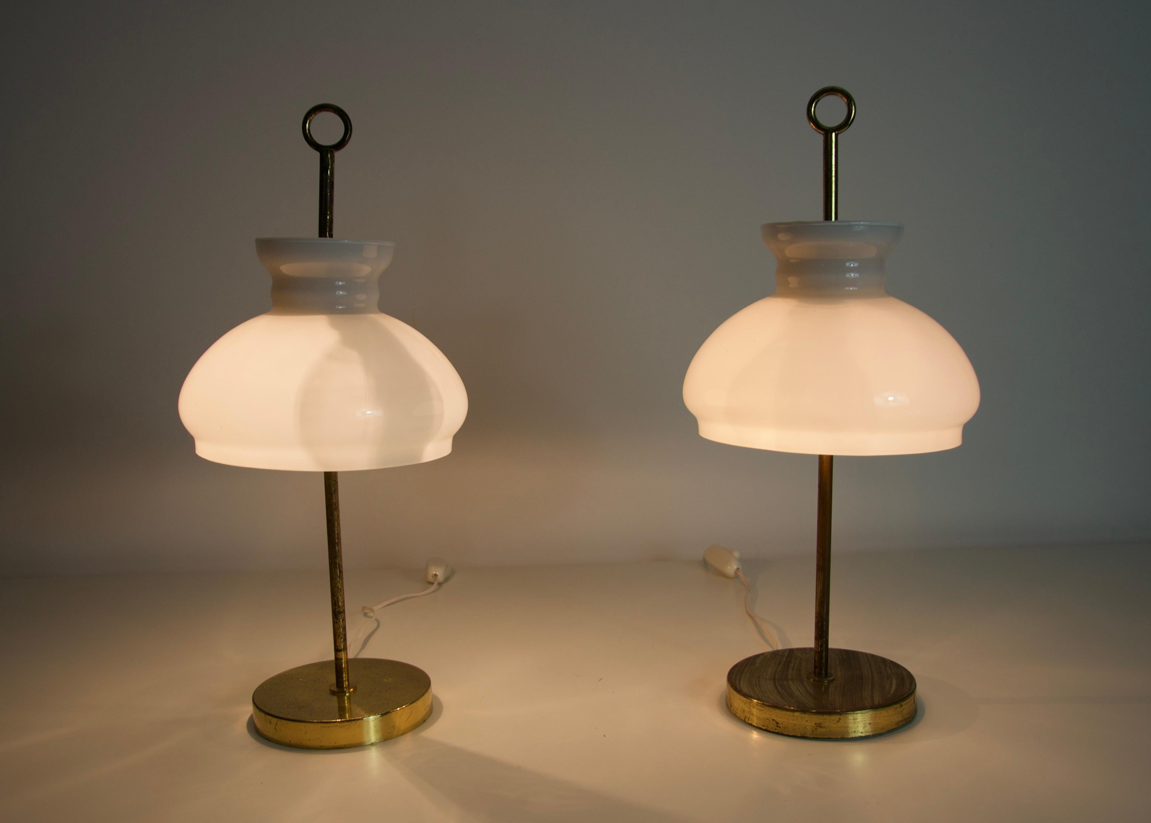 Pareja de lámparas de mesa Arenzano de latón de Ignazio Gardella para Azucena, Italia, 1965 en venta 5